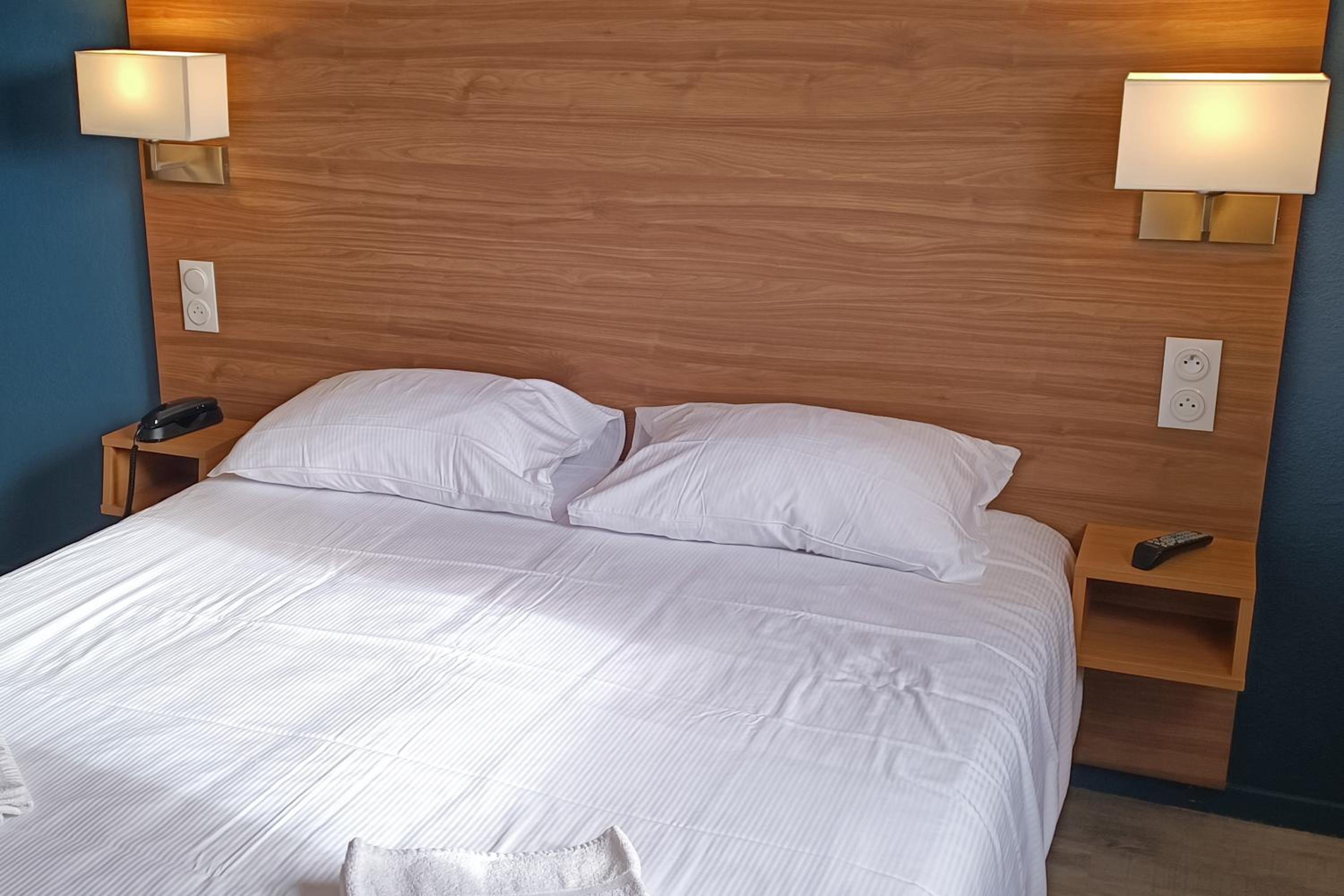 Quadruple Room - Photo 7