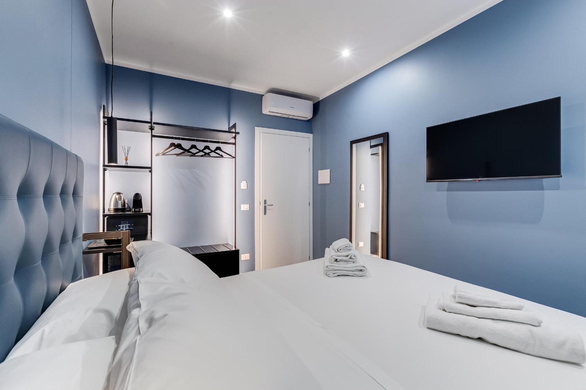 Deluxe Double Room photo 3