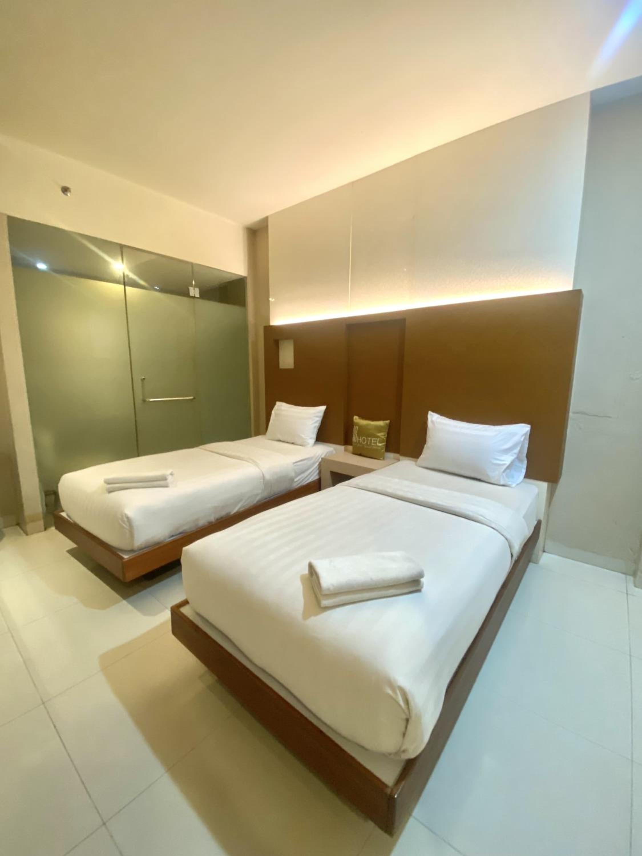 Superior Twin Room photo 3
