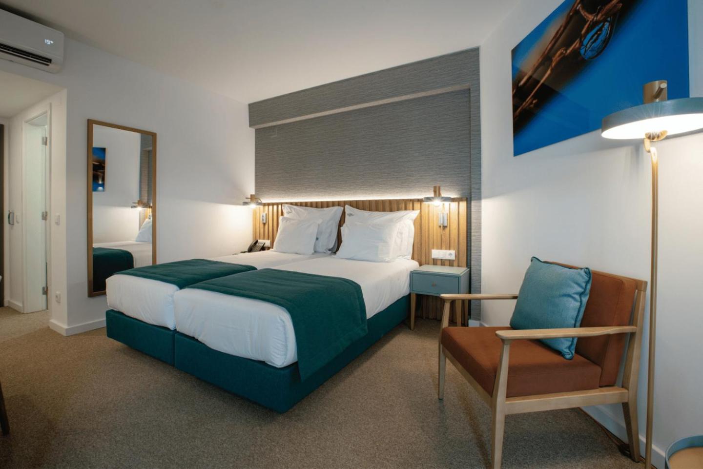Twin Room - Photo 1