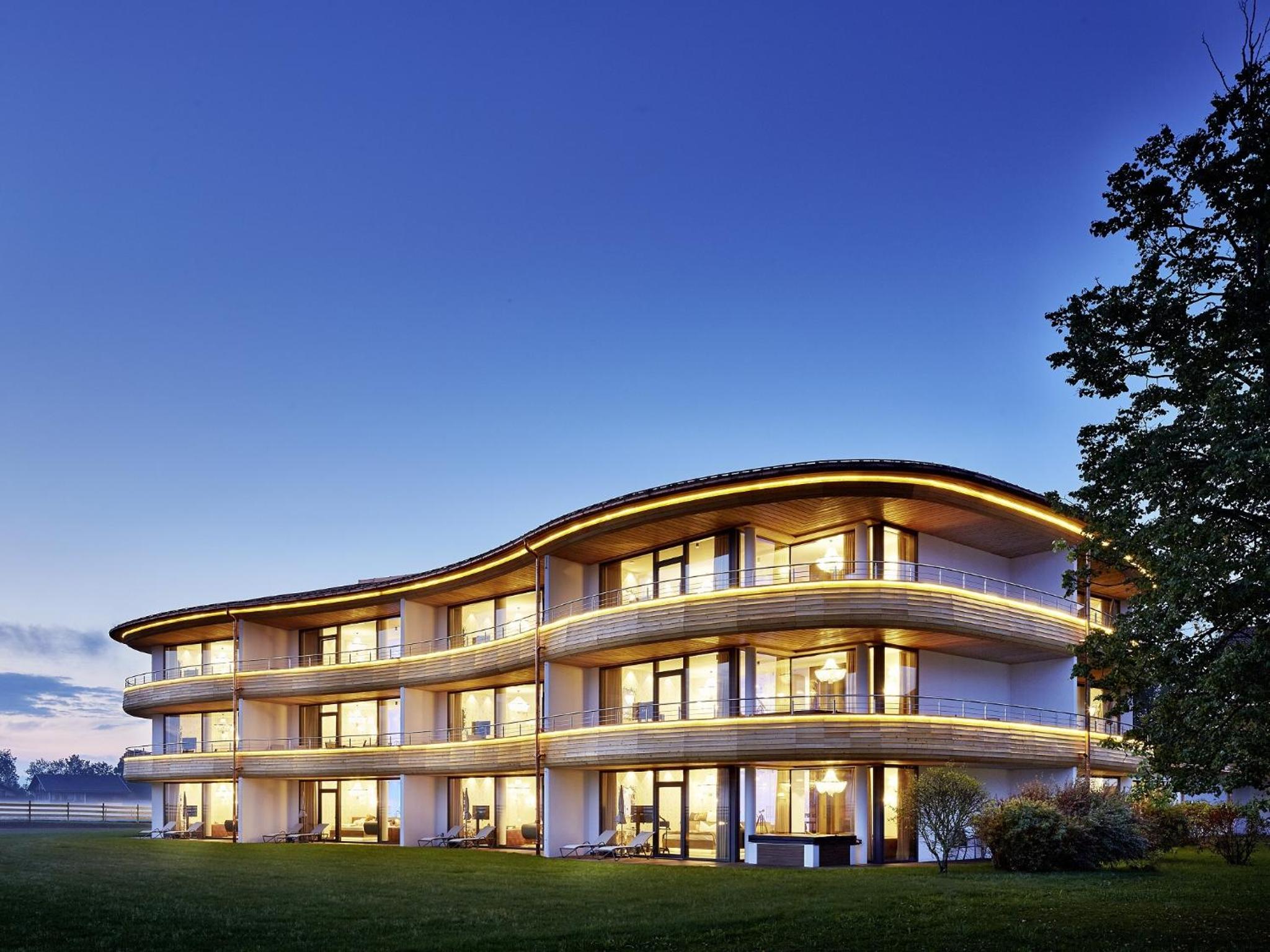 Premium Suite mit Whirlpool-Bad photo