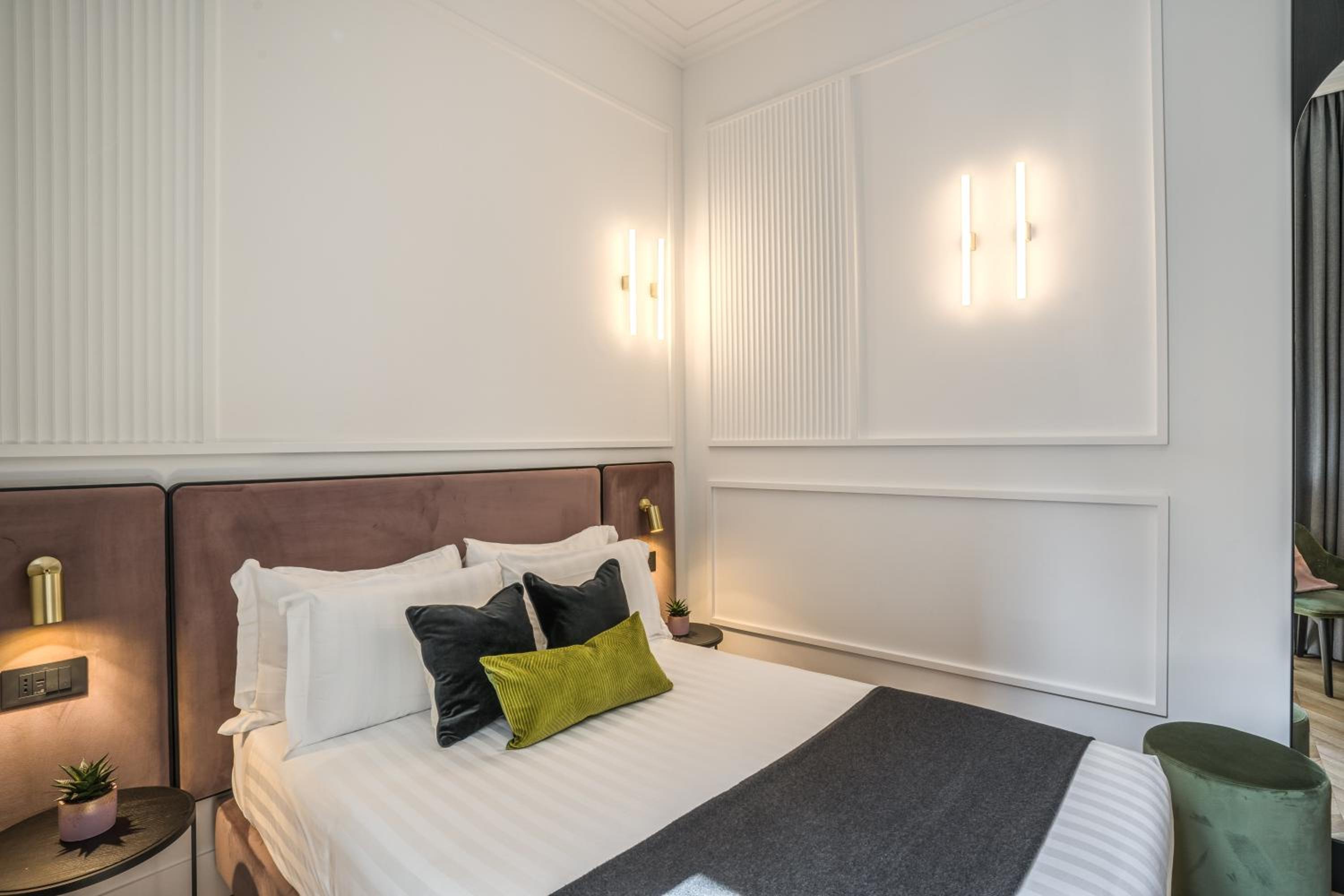 Standard Double Room photo 3