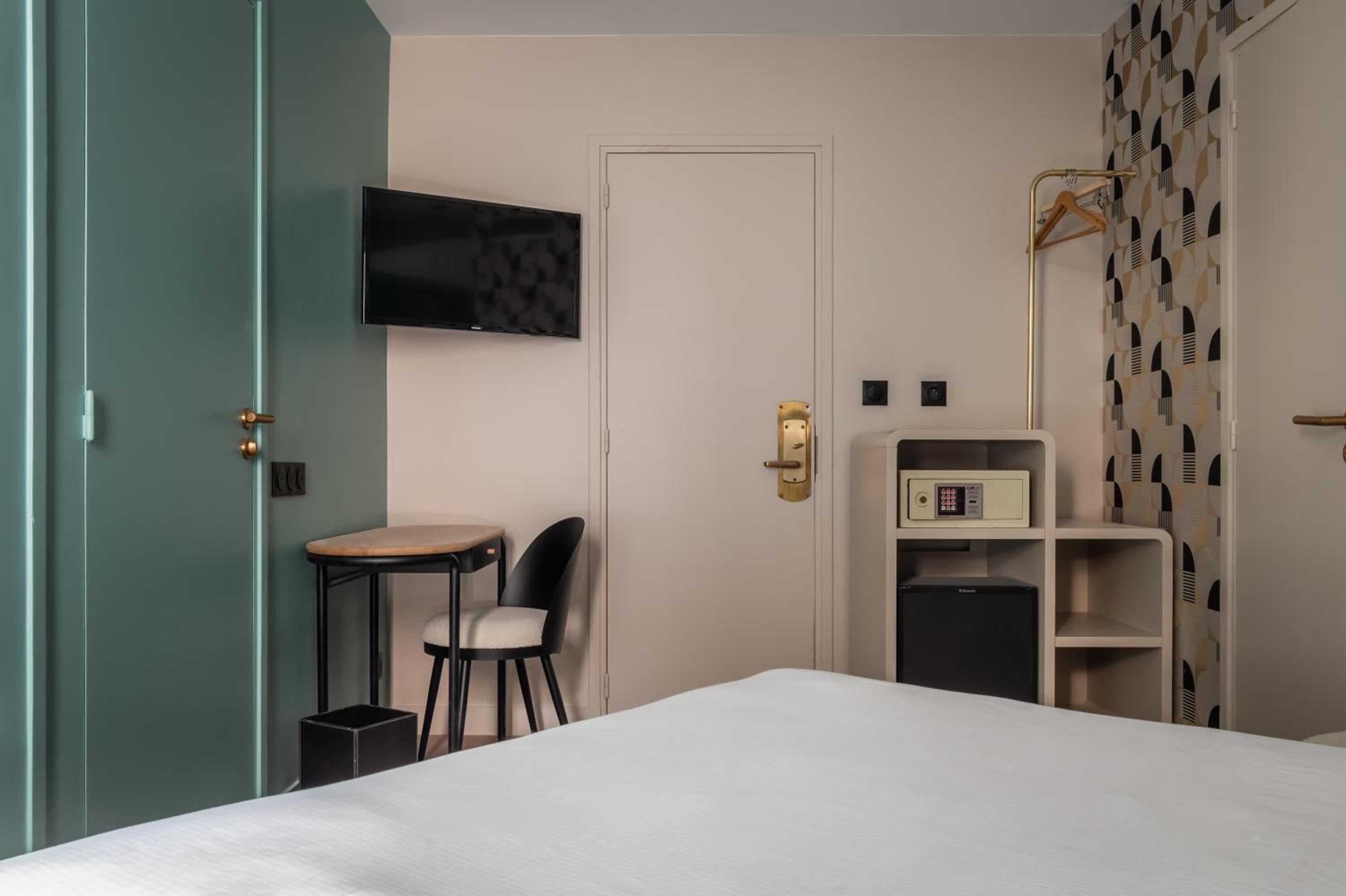 Single Room photo 3