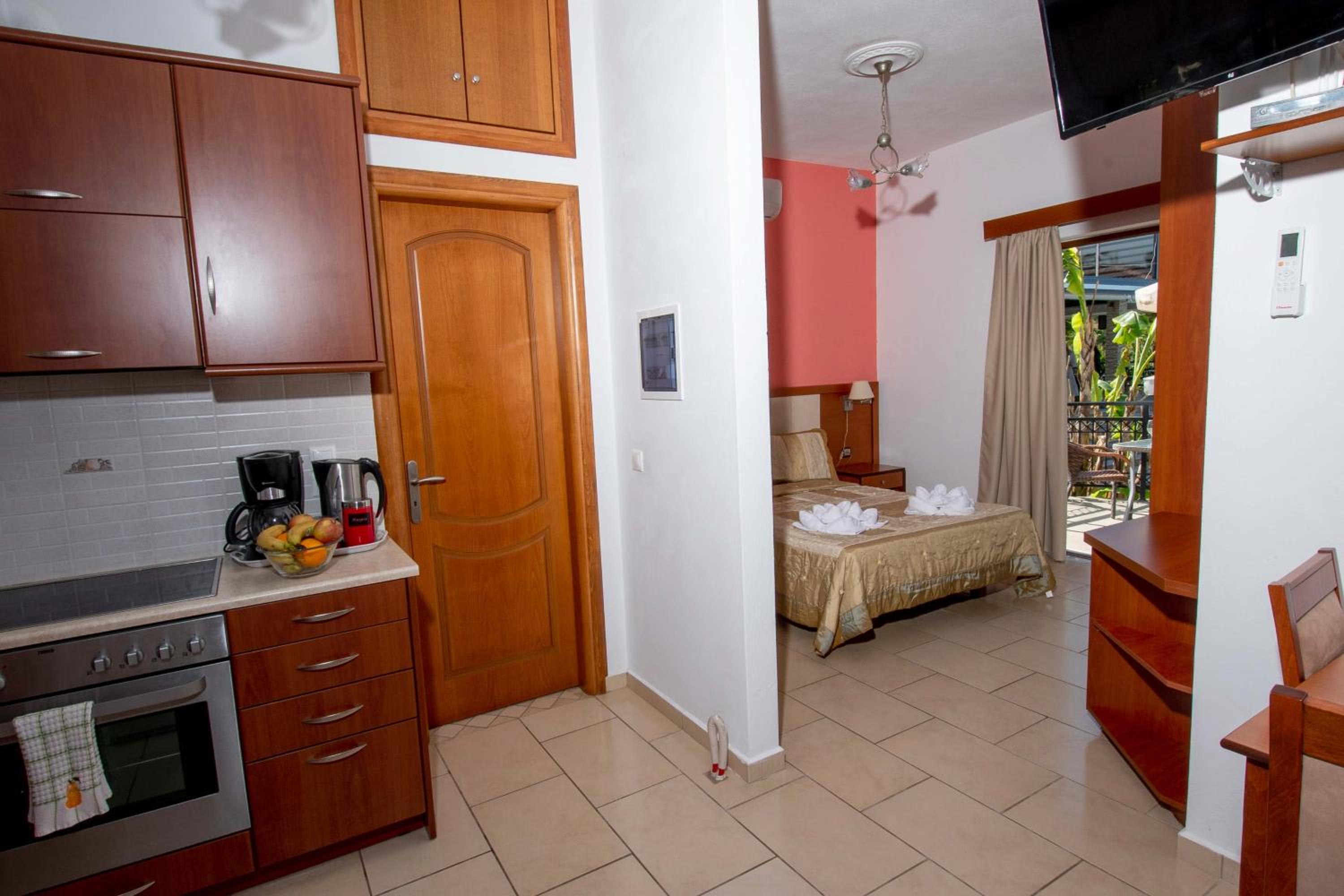 Deluxe Apartment - Photo 28