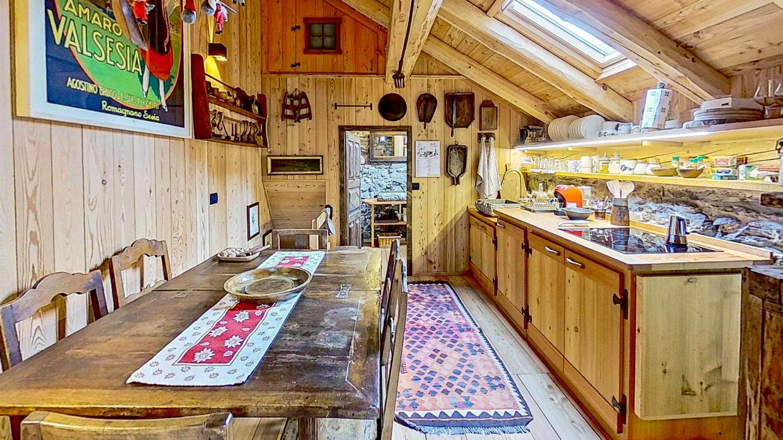 Three-Bedroom House photo 2