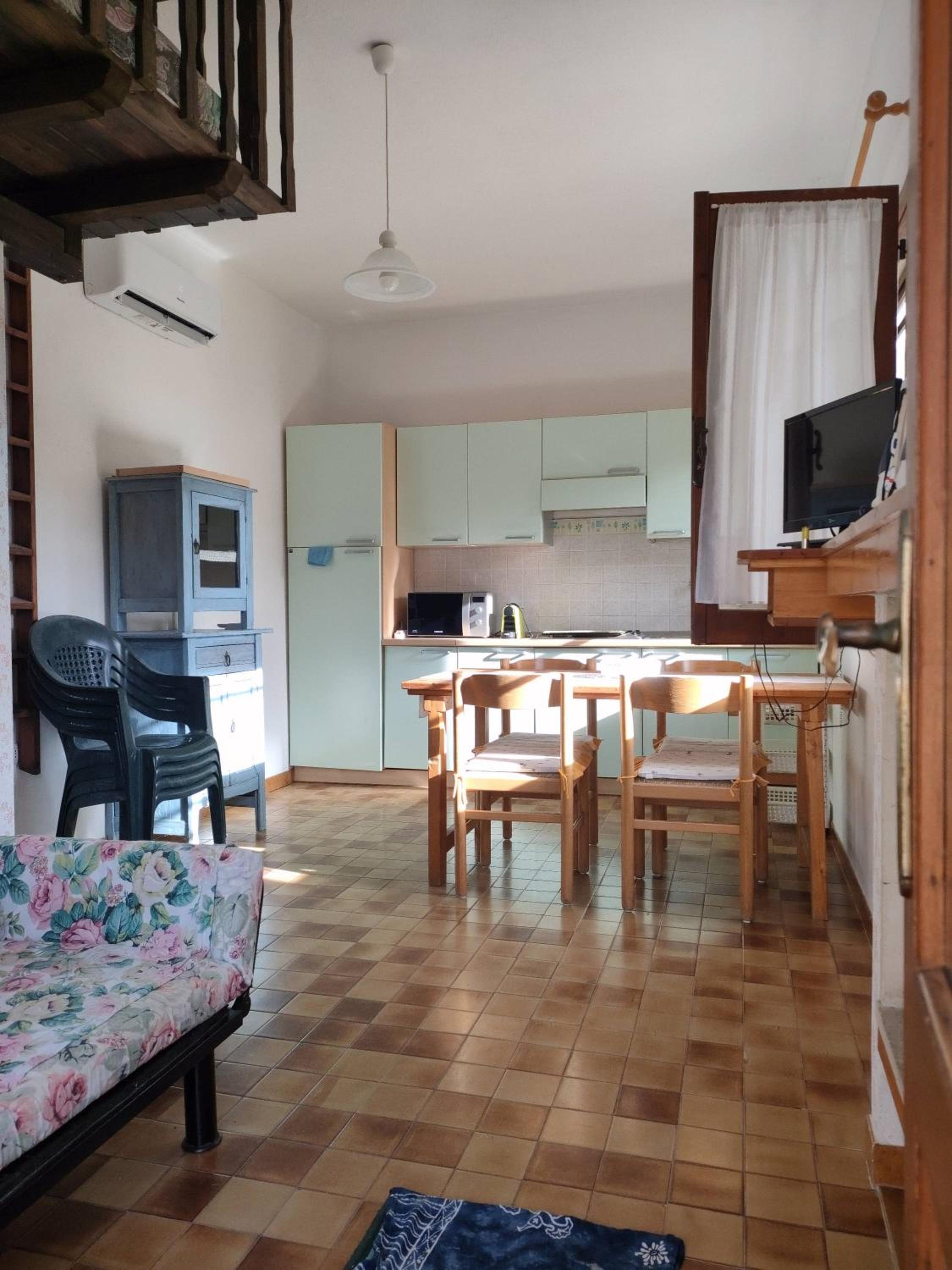 Two-Bedroom House photo 3