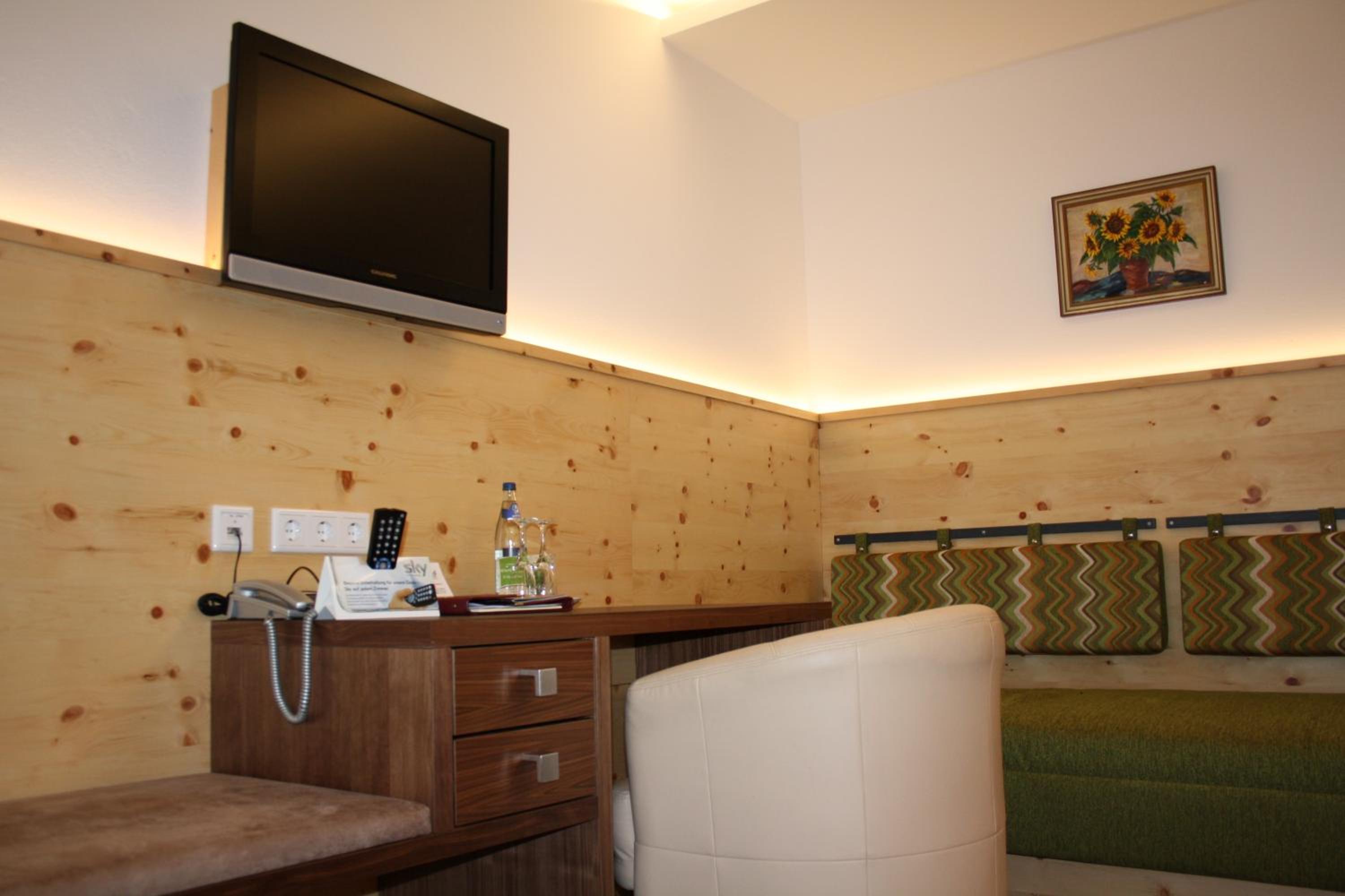 Triple Room photo 3