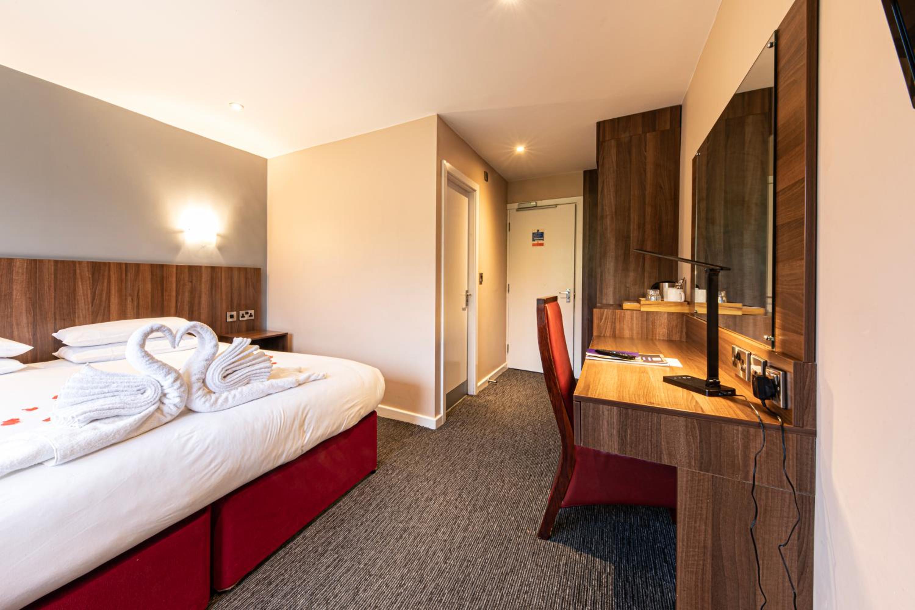 Double Room - Photo 2