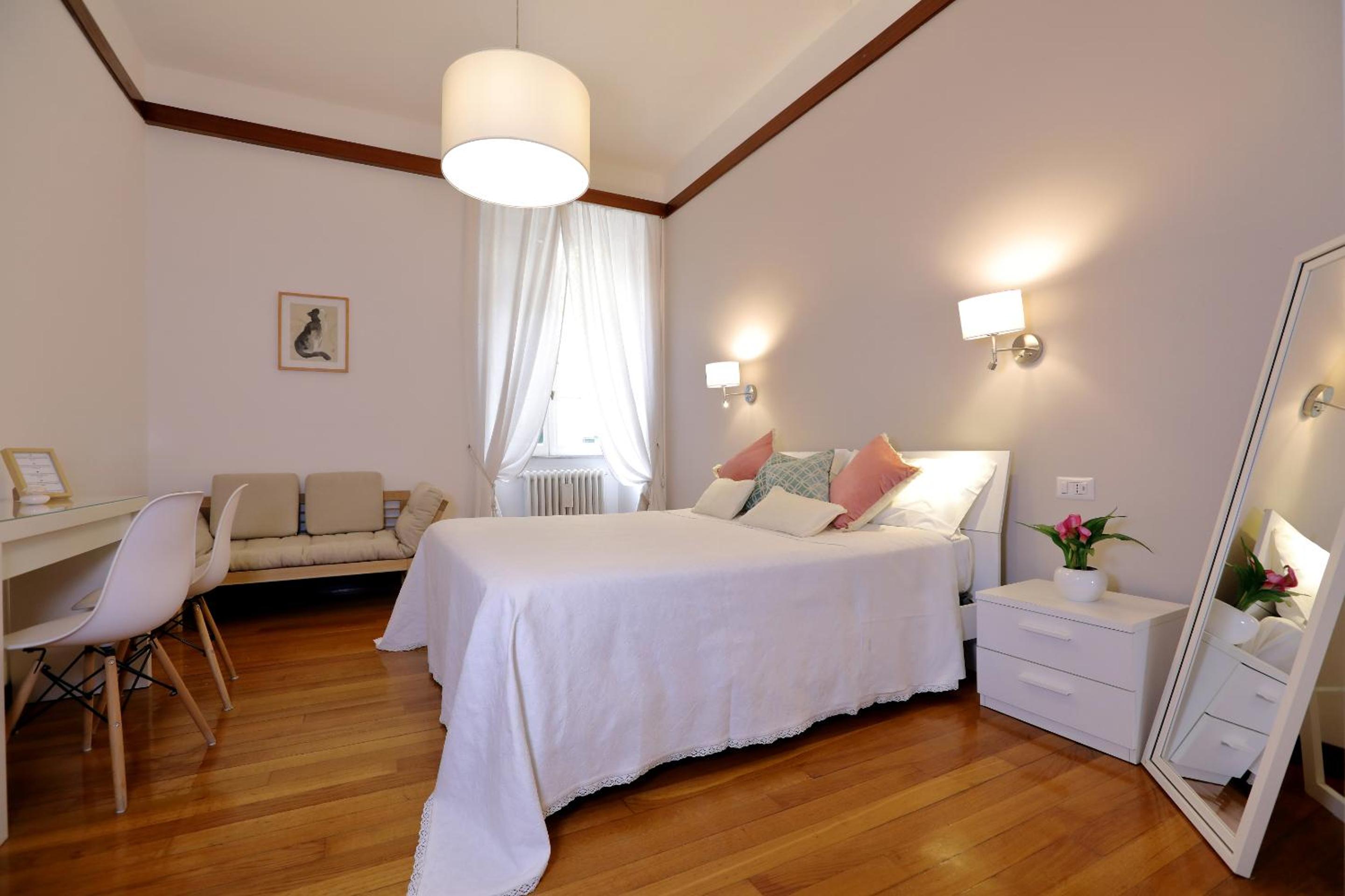 Triple Room with Private External Bathroom photo 1
