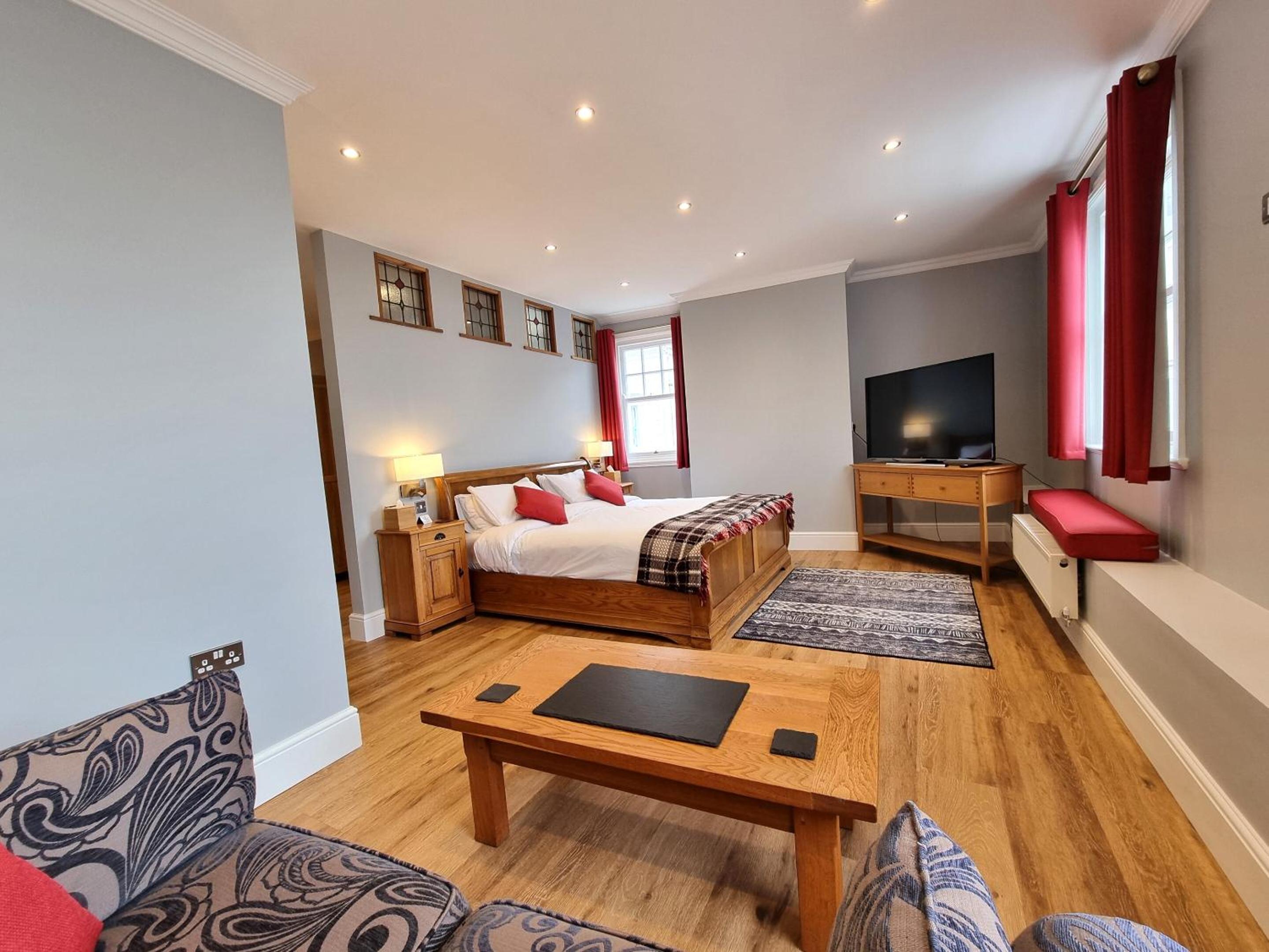 Deluxe Suite with Sea View photo 3