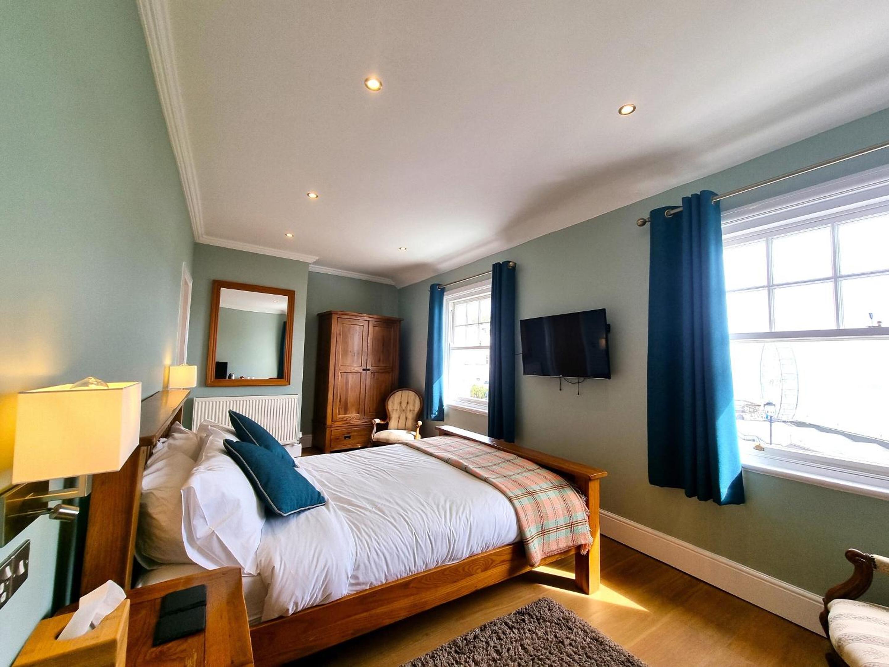 Superior King Room photo 1