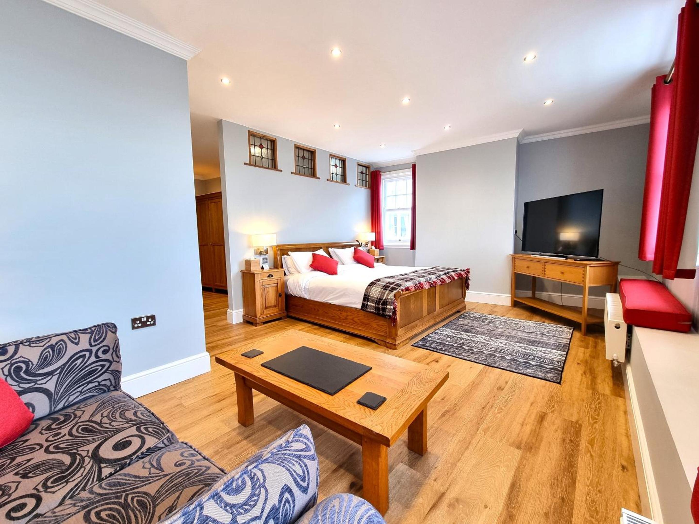 Deluxe Suite with Sea View