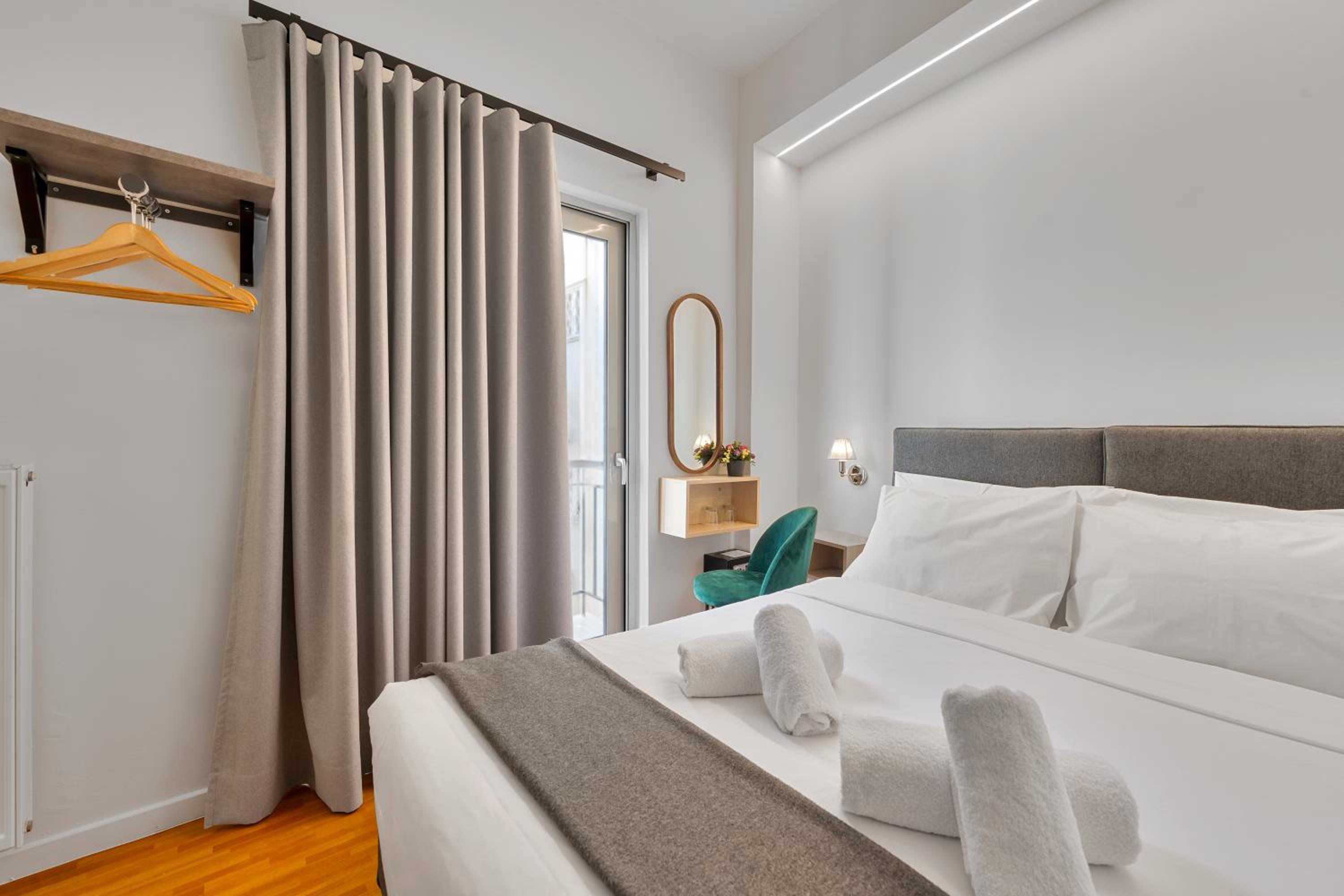 Small Double Room photo 1