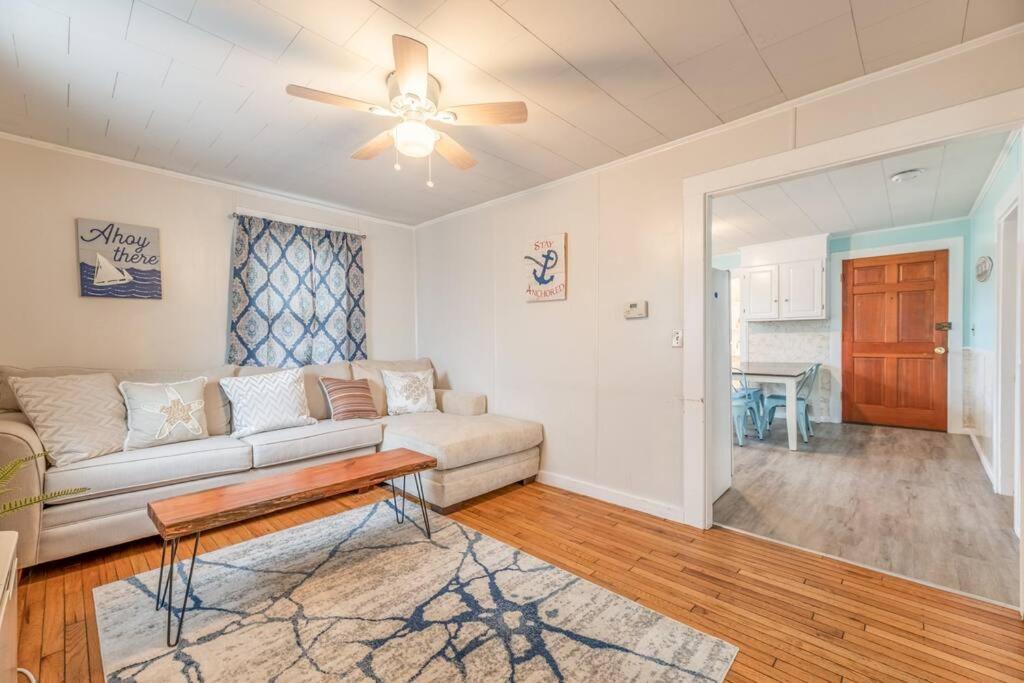 Two-Bedroom Apartment photo 1