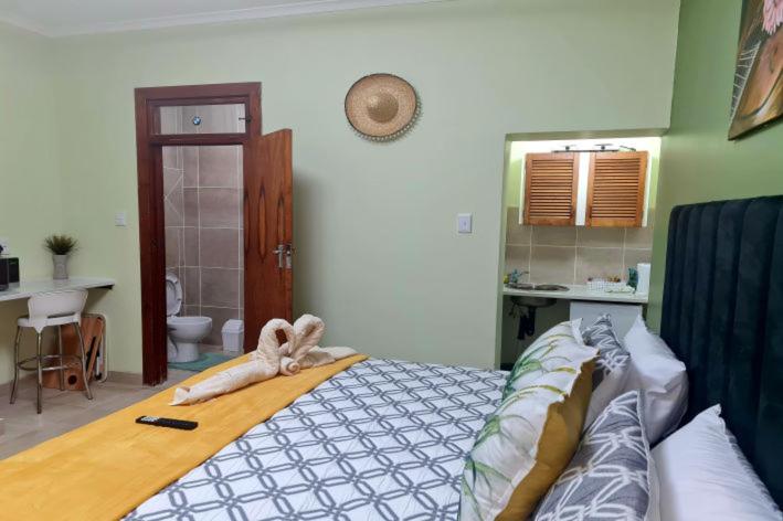 Deluxe Double or Twin Room photo 3