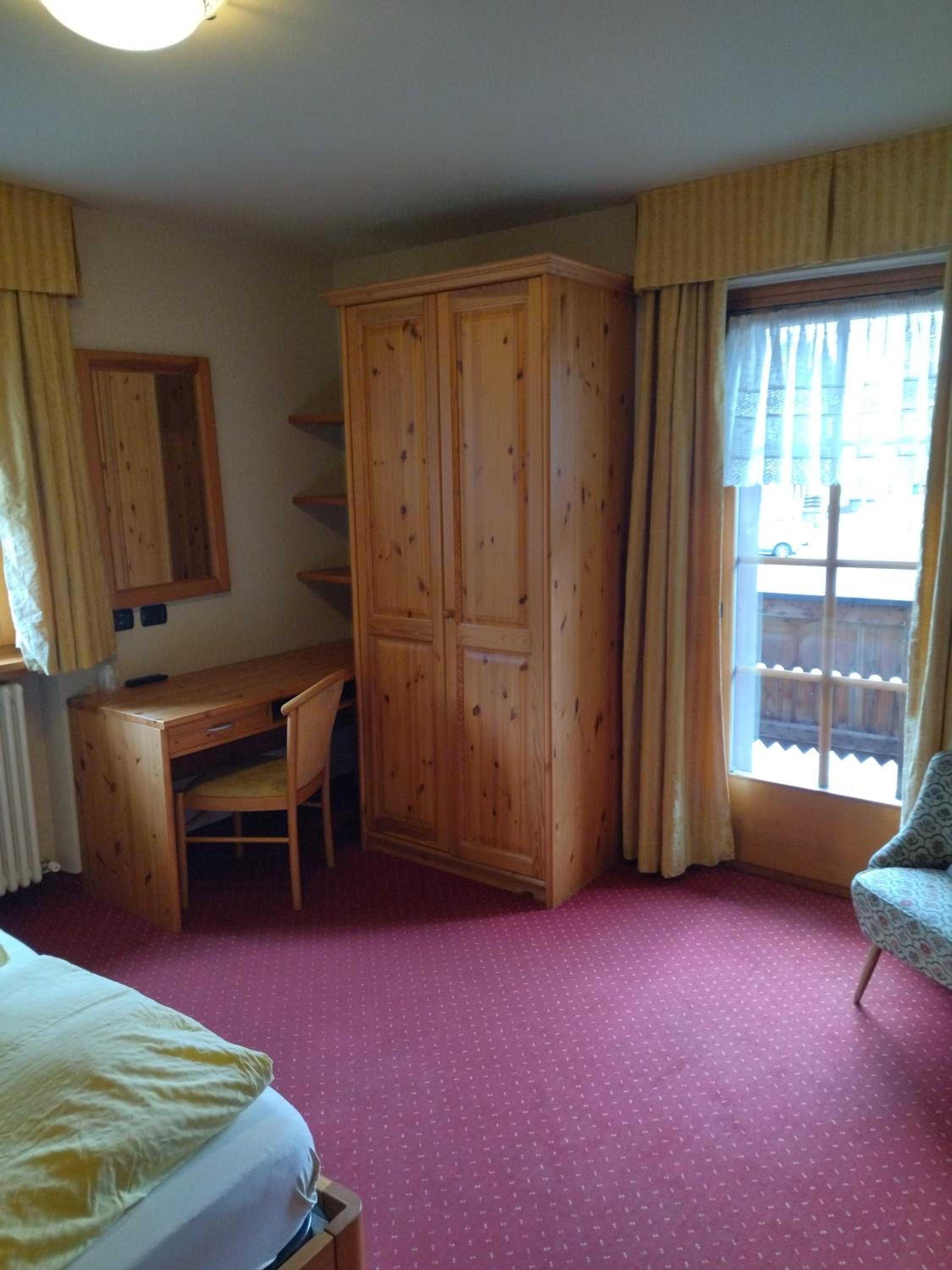 Twin Room with Balcony photo 2
