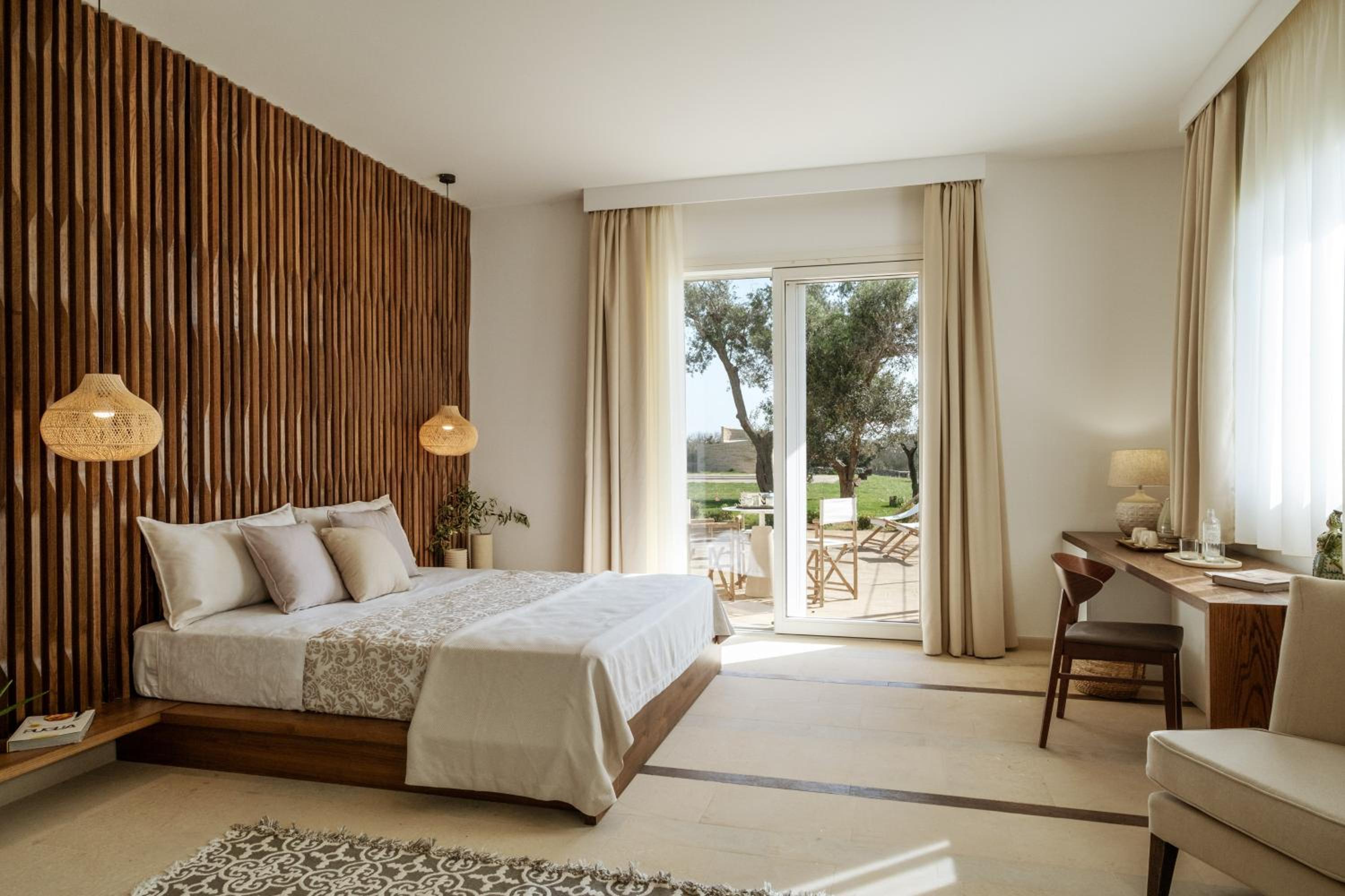 Suite with Garden View photo 1