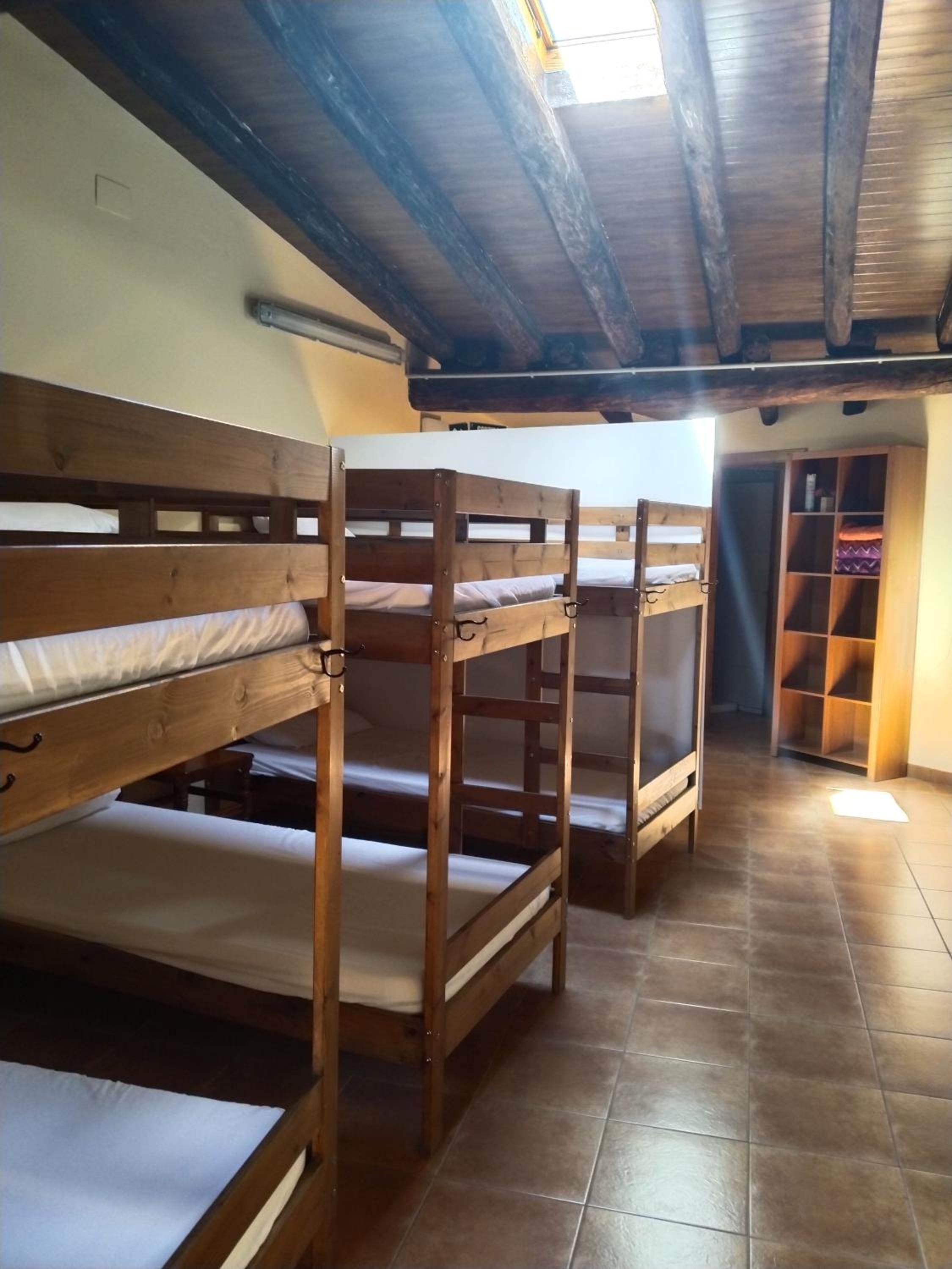 Single Bed in Dormitory Room photo 3