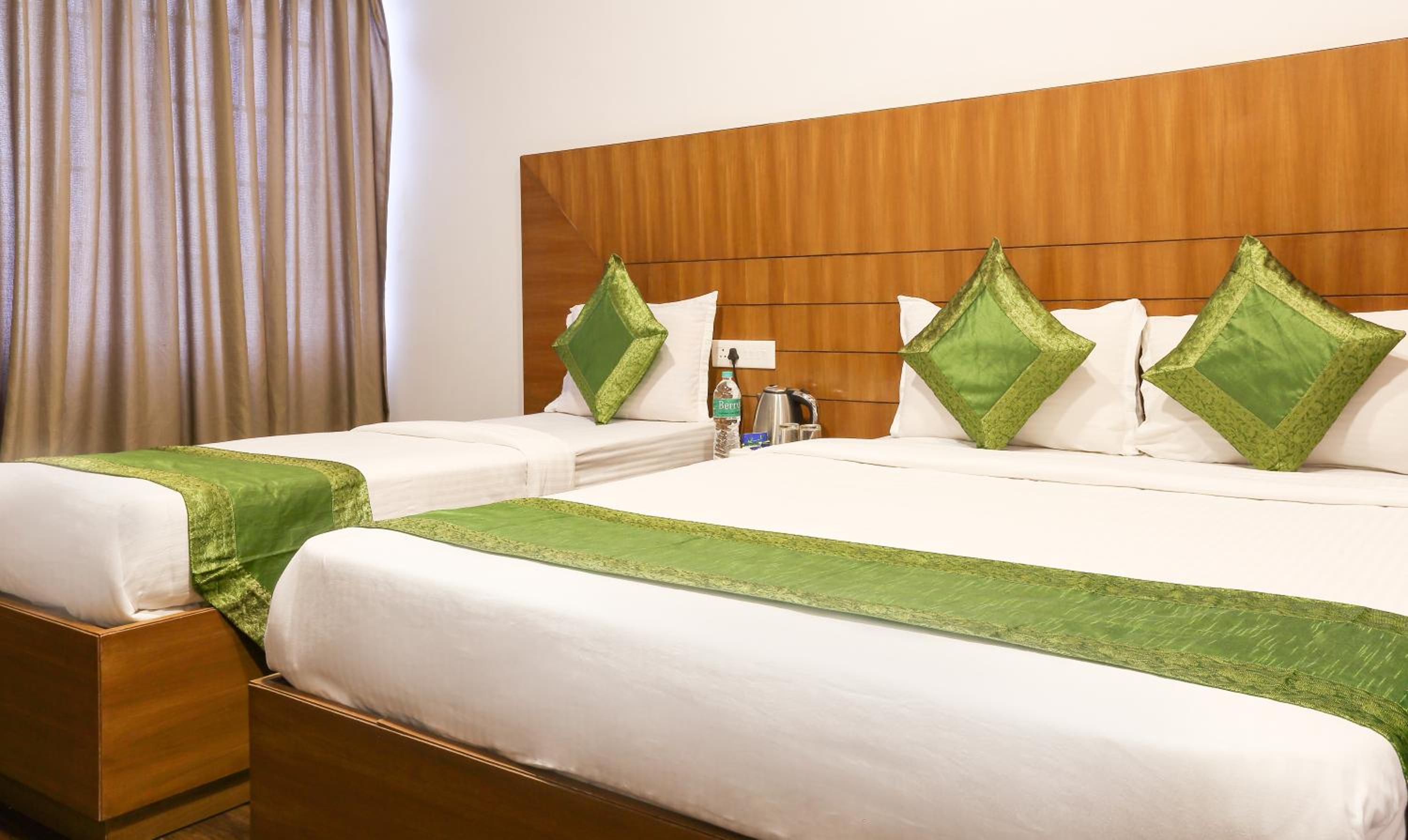 Premium Room with Mountain View photo 2