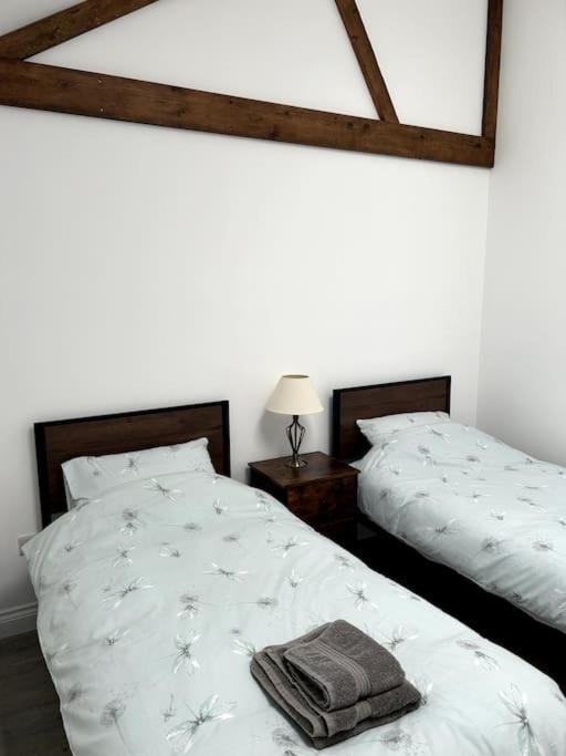 Two-Bedroom House photo 3
