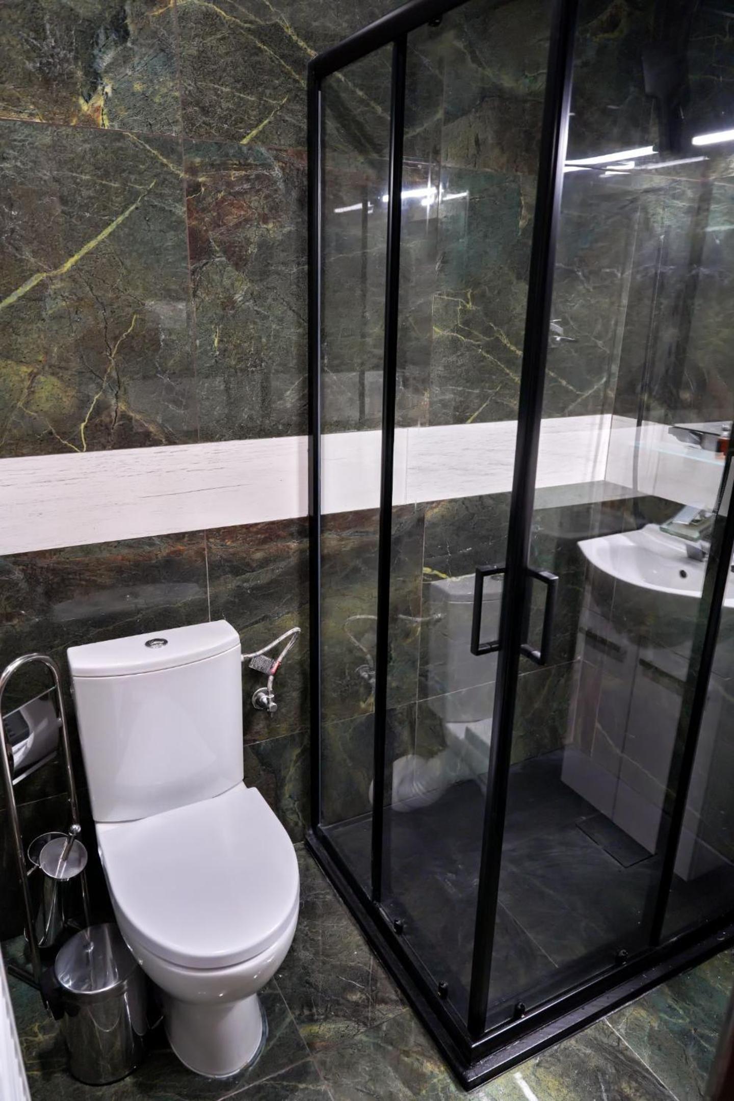 Double Room with Balcony (2 Adults + 1 Child) photo 2