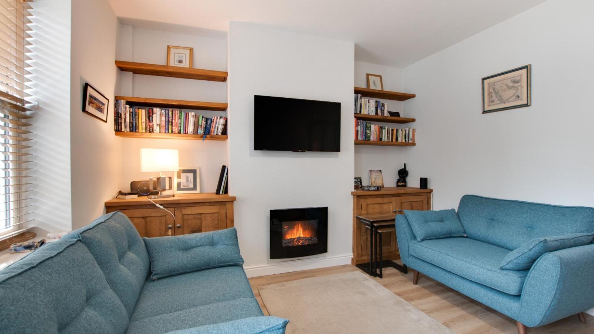 Three-Bedroom House photo 1