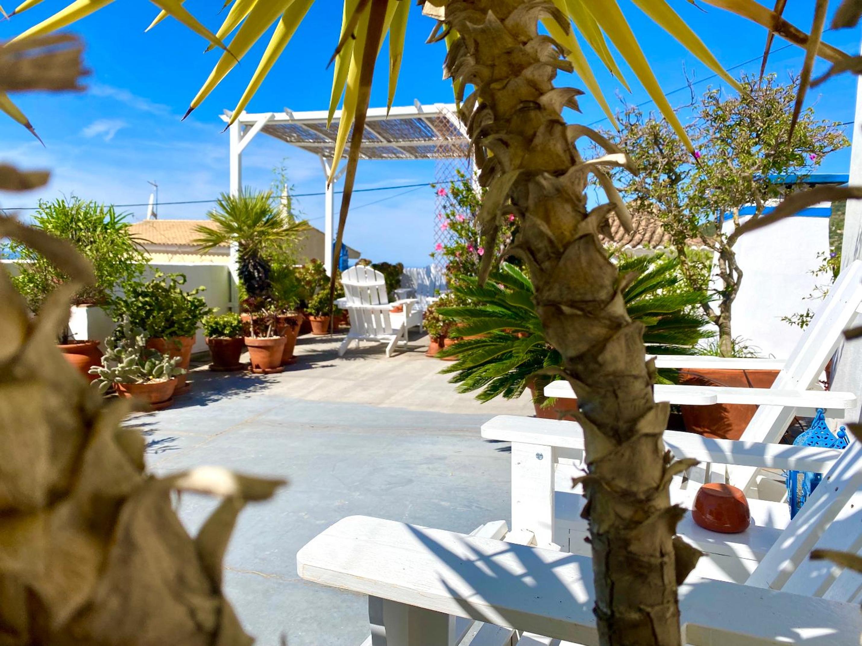 Double Room with Sea View - Photo 5