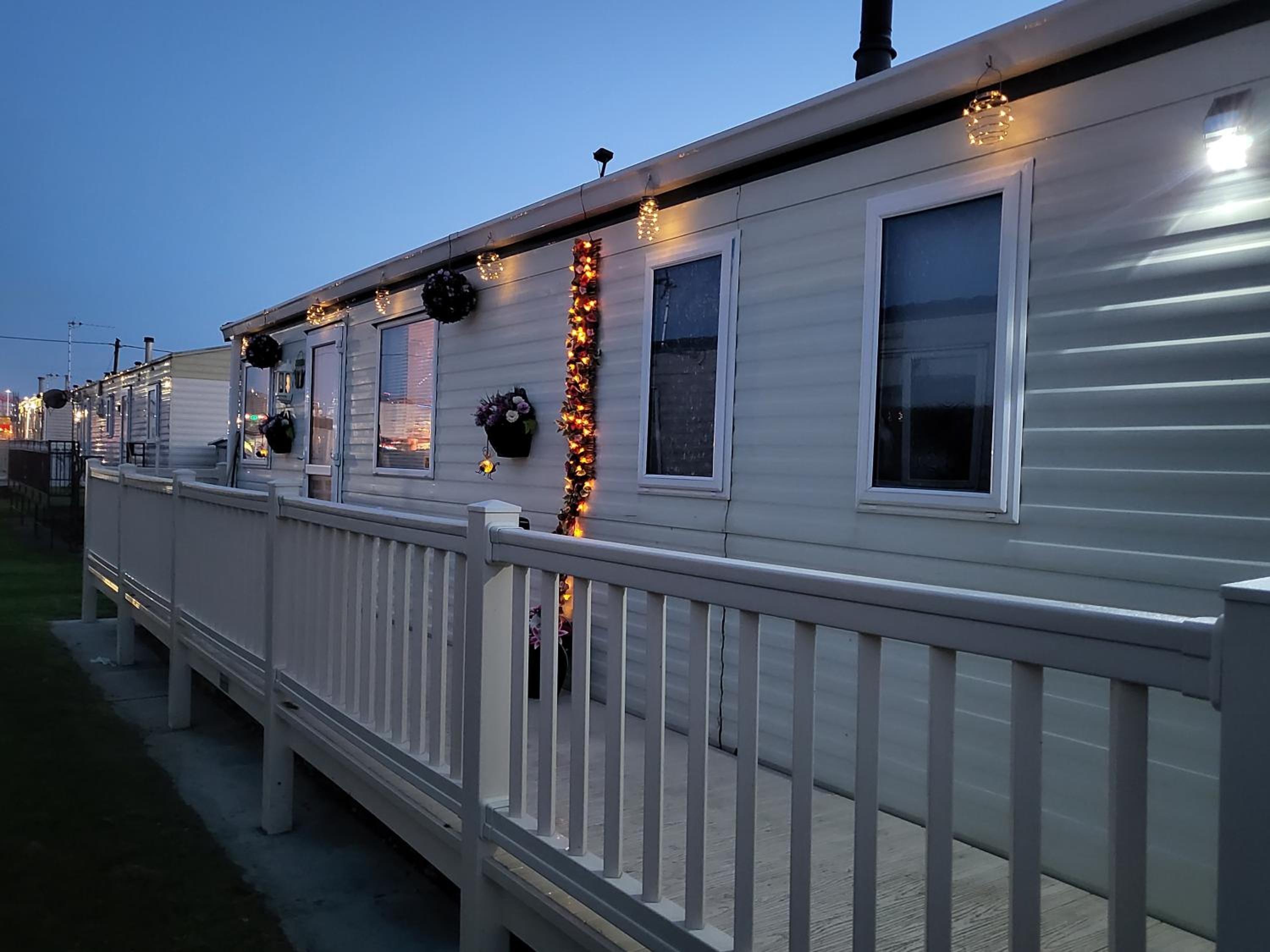Three-Bedroom Holiday Home  photo 2