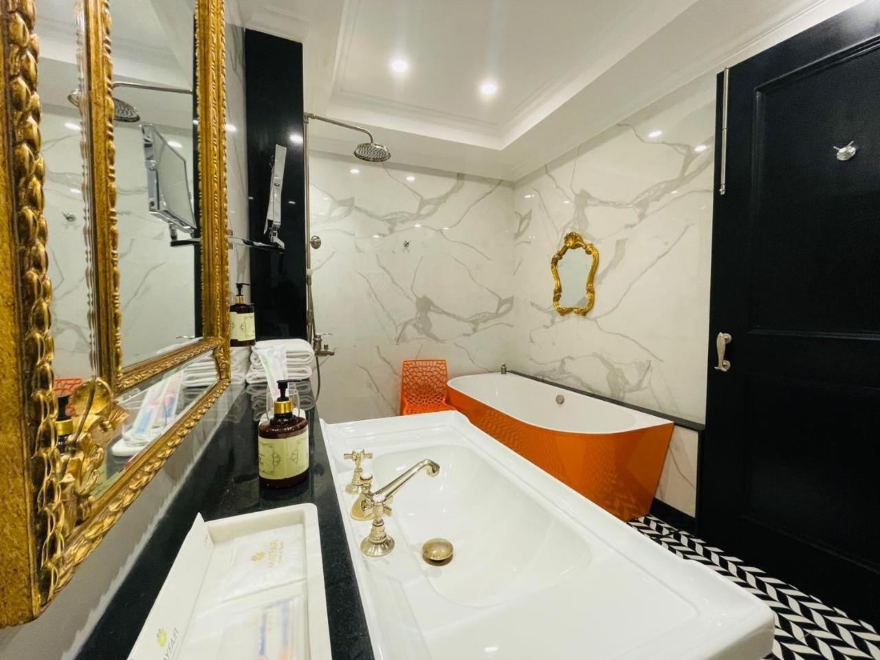 Executive Double Room – 10% Discount on Foods & Soft Beverages* | 15% Discounts on Laundry Services* | INR 500 spa credit during your stay on selective Massage services. TnC Apply.* | Free Mini-bar – 2 cans of soft Beverages (Once on Arrival) Executive Double Room – 10% Discount on Foods & Soft Beverages* | 15% Discounts on Laundry Services* | INR 500 spa credit during your stay on selective Massage services. TnC Apply.* | Free Mini-bar – 2 cans of soft Beverages (Once on Arrival)
