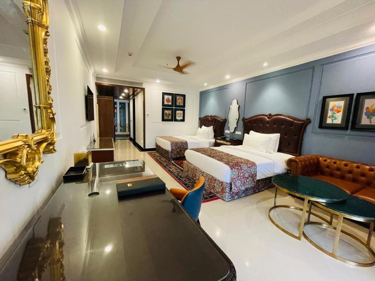 Executive Double Room – 10% Discount on Foods & Soft Beverages* | 15% Discounts on Laundry Services* | INR 500 spa credit during your stay on selective Massage services. TnC Apply.* | Free Mini-bar – 2 cans of soft Beverages (Once on Arrival) Executive Double Room – 10% Discount on Foods & Soft Beverages* | 15% Discounts on Laundry Services* | INR 500 spa credit during your stay on selective Massage services. TnC Apply.* | Free Mini-bar – 2 cans of soft Beverages (Once on Arrival)
