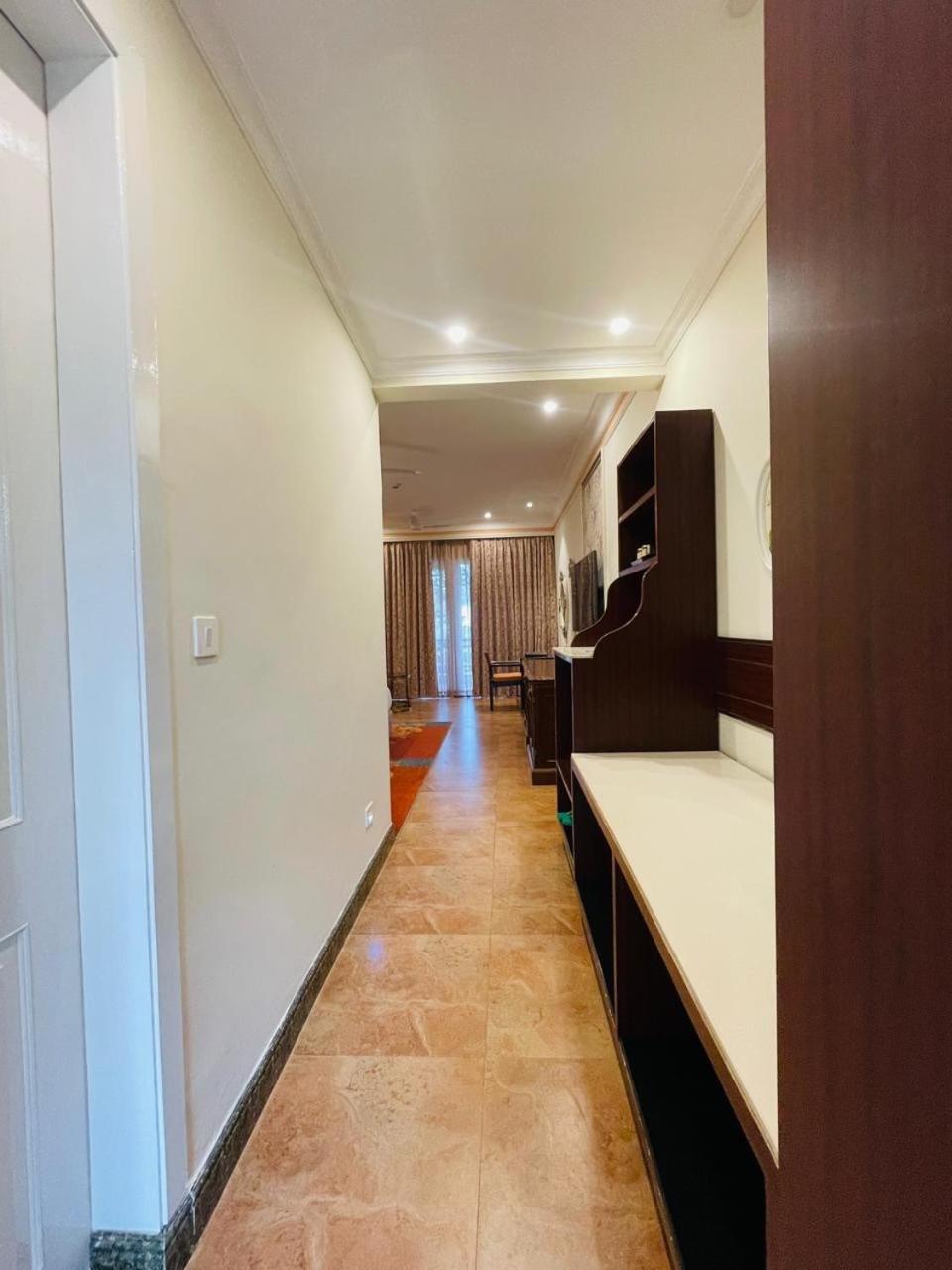 Ocean View Room – 10% Discount on Foods & Soft Beverages* | 15% Discounts on Laundry Services* | INR 500 spa credit during your stay on selective Massage services. TnC Apply.* | Free Mini-bar – 2 cans of soft Beverages (Once on Arrival)