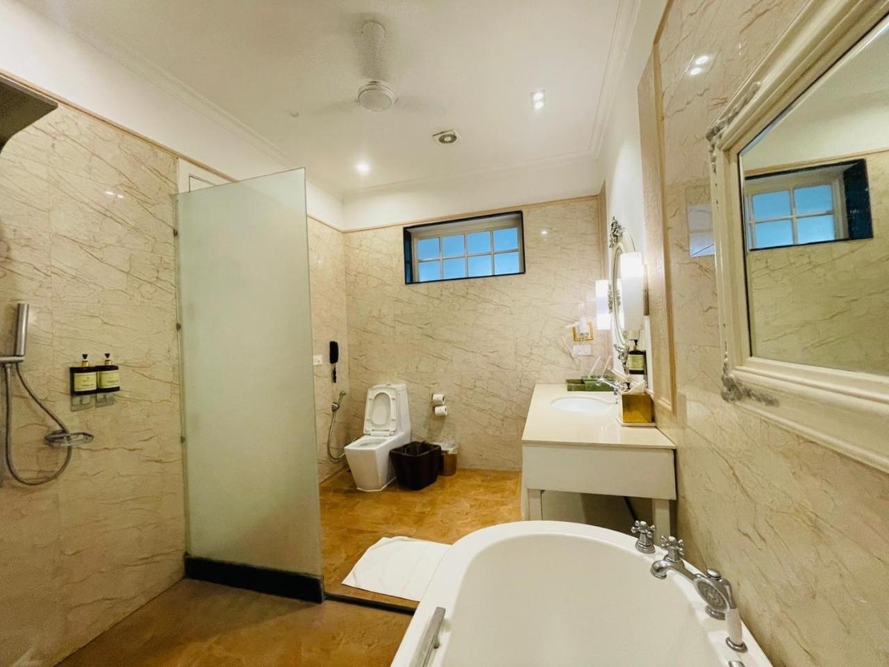 Ocean View Room  - 10% Discount on Foods & Soft Beverages* | 15% Discounts on Laundry Services* | INR 500 spa credit during your stay on selective Massage services. TnC Apply.* | Free Mini-bar - 2 cans of soft Beverages (Once on Arrival) photo 3