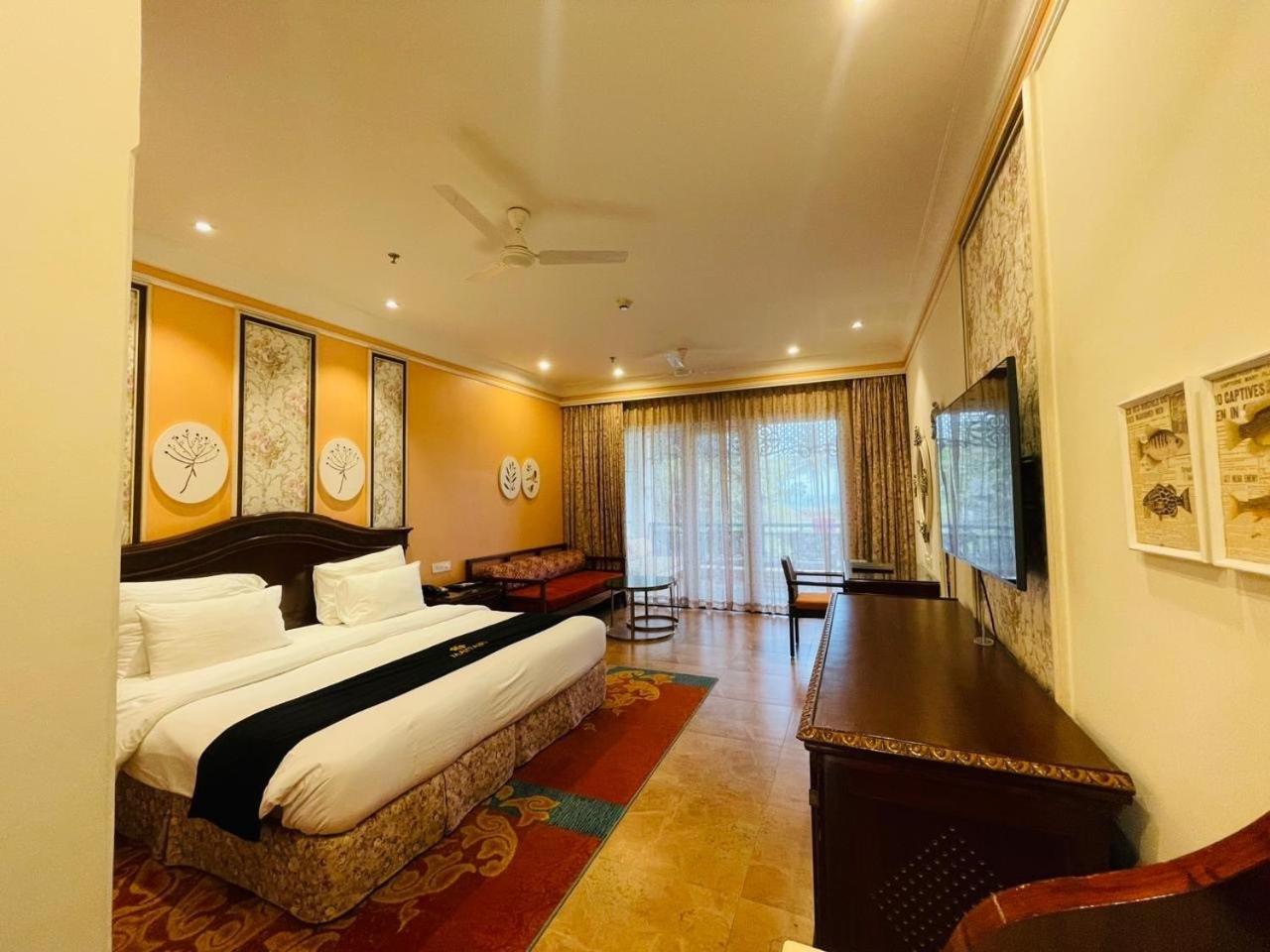 Ocean View Room  - 10% Discount on Foods & Soft Beverages* | 15% Discounts on Laundry Services* | INR 500 spa credit during your stay on selective Massage services. TnC Apply.* | Free Mini-bar - 2 cans of soft Beverages (Once on Arrival) photo 2