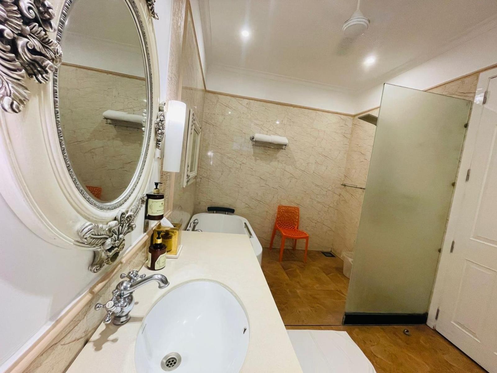 Ocean View Room – 10% Discount on Foods & Soft Beverages* | 15% Discounts on Laundry Services* | INR 500 spa credit during your stay on selective Massage services. TnC Apply.* | Free Mini-bar – 2 cans of soft Beverages (Once on Arrival)