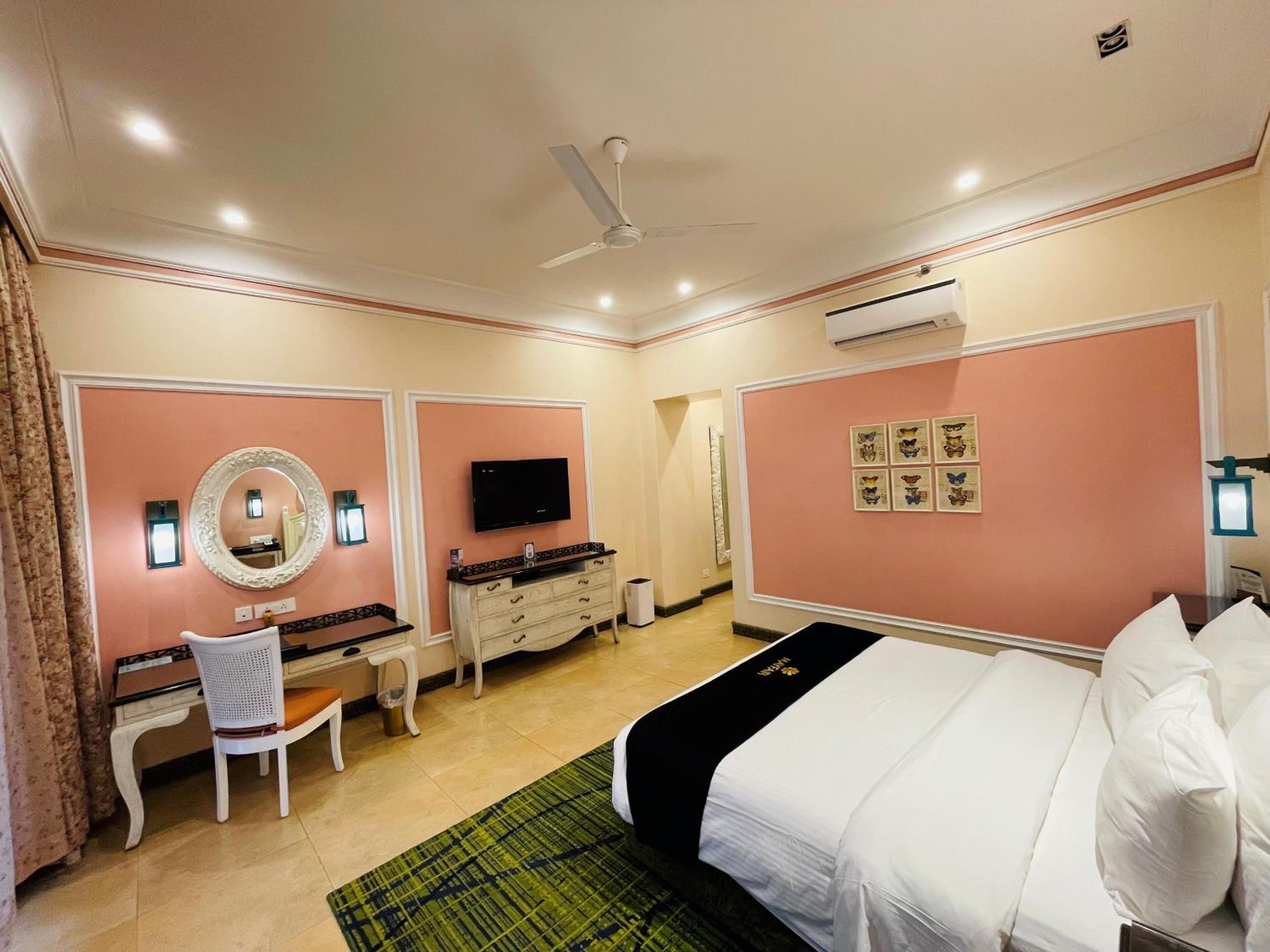 Executive Double Room – 10% Discount on Foods & Soft Beverages* | 15% Discounts on Laundry Services* | INR 500 spa credit during your stay on selective Massage services. TnC Apply.* | Free Mini-bar – 2 cans of soft Beverages (Once on Arrival) Executive Double Room – 10% Discount on Foods & Soft Beverages* | 15% Discounts on Laundry Services* | INR 500 spa credit during your stay on selective Massage services. TnC Apply.* | Free Mini-bar – 2 cans of soft Beverages (Once on Arrival)