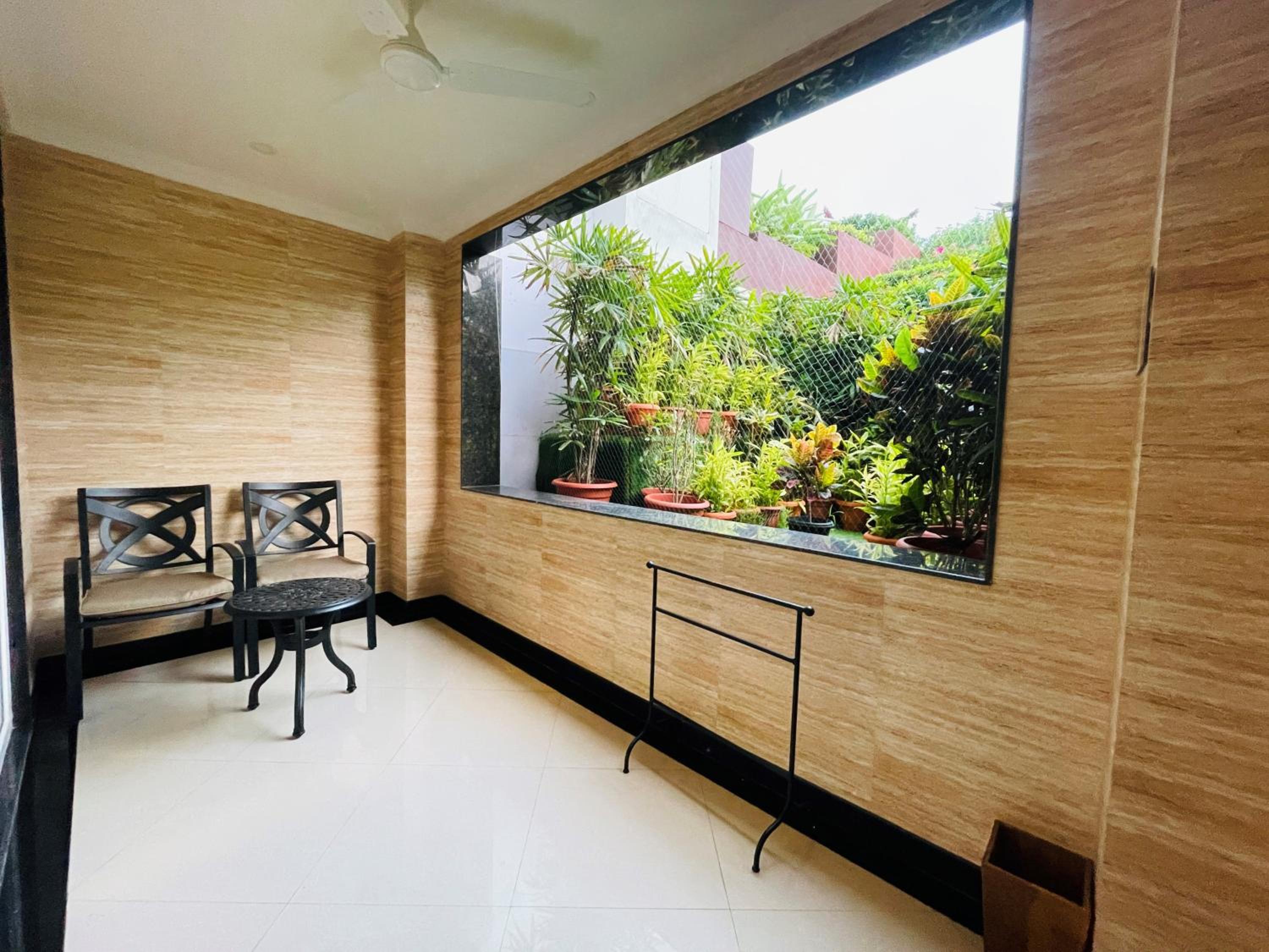 Executive Double Room - 10% Discount on Foods & Soft Beverages* | 15% Discounts on Laundry Services* | INR 500 spa credit during your stay on selective Massage services. TnC Apply.* | Free Mini-bar - 2 cans of soft Beverages (Once on Arrival) Executive Double Room - 10% Discount on Foods & Soft Beverages* | 15% Discounts on Laundry Services* | INR 500 spa credit during your stay on selective Massage services. TnC Apply.* | Free Mini-bar - 2 cans of soft Beverages (Once on Arrival)