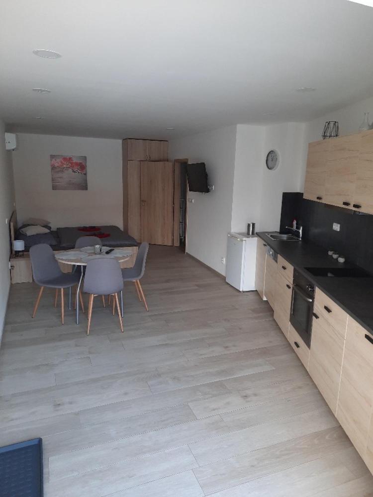 Double or Twin Room - Disability Access photo 1
