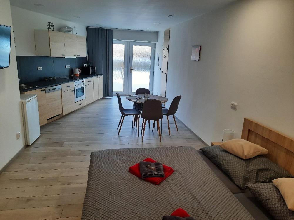 Double or Twin Room - Disability Access photo 2
