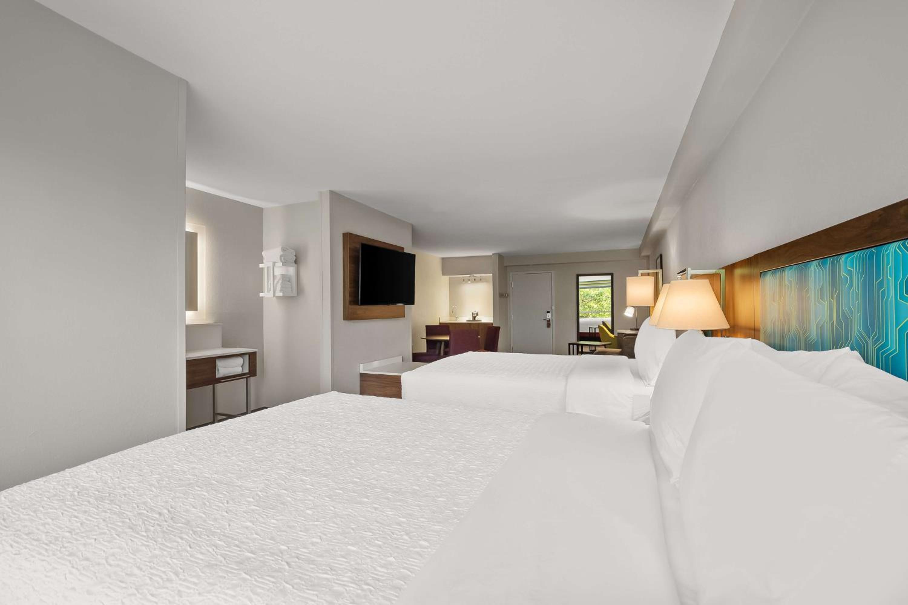 Suite with Two Queen Beds and Microwave/Fridge/Wet Bar - Photo 2