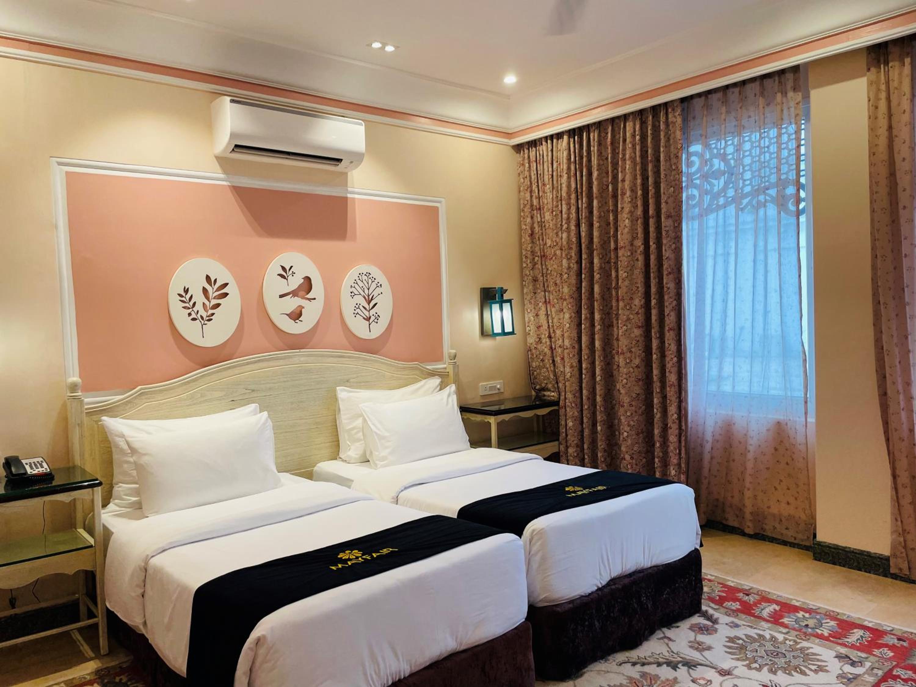 Family Suite - - 10% Discount on Foods & Soft Beverages* | 15% Discounts on Laundry Services* | INR 500 spa credit during your stay on selective Massage services. TnC Apply.* | Free Mini-bar - 2 cans of soft Beverages (Once on Arrival) photo 3