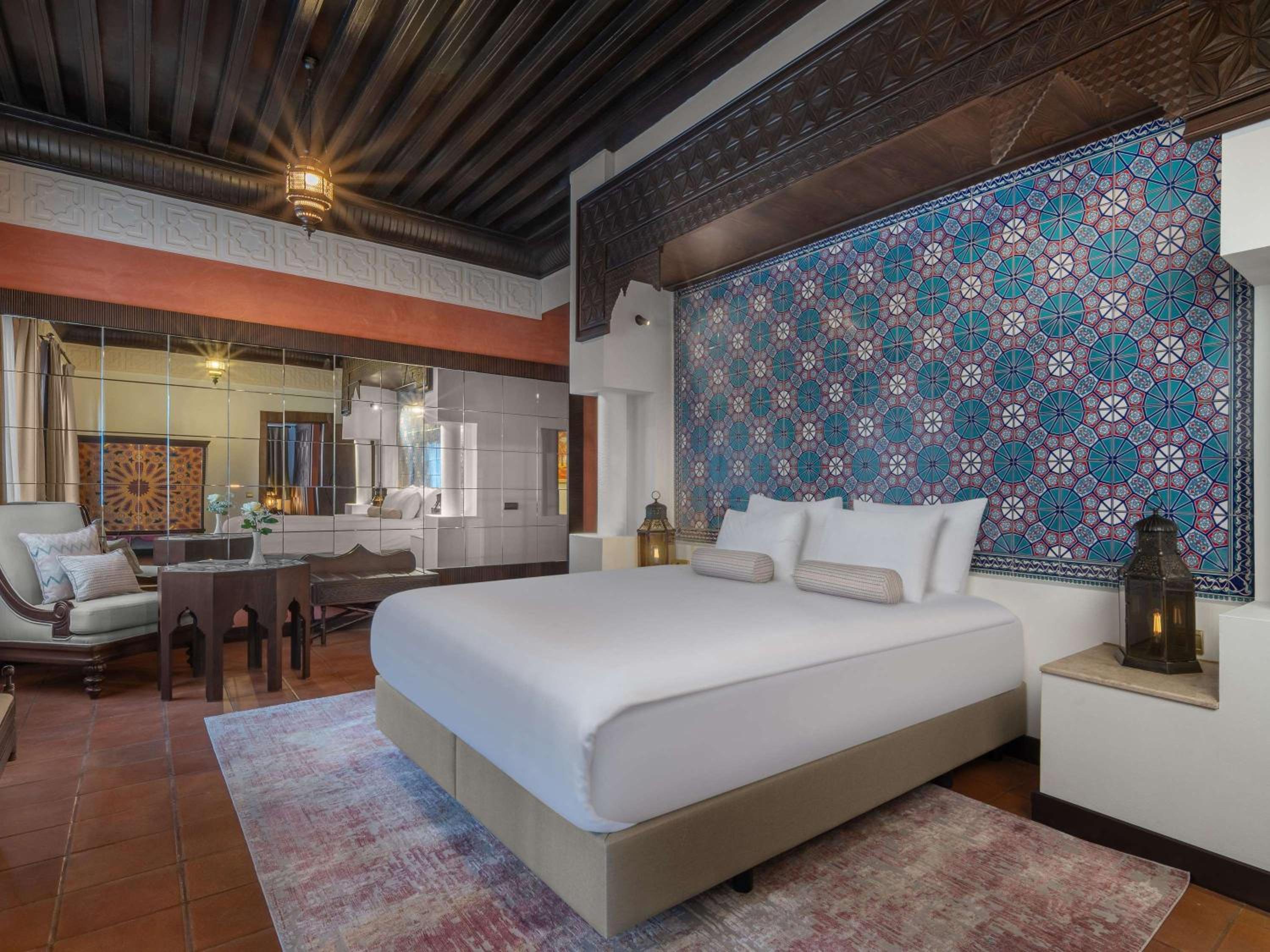 Orient Suite with Jacuzzi