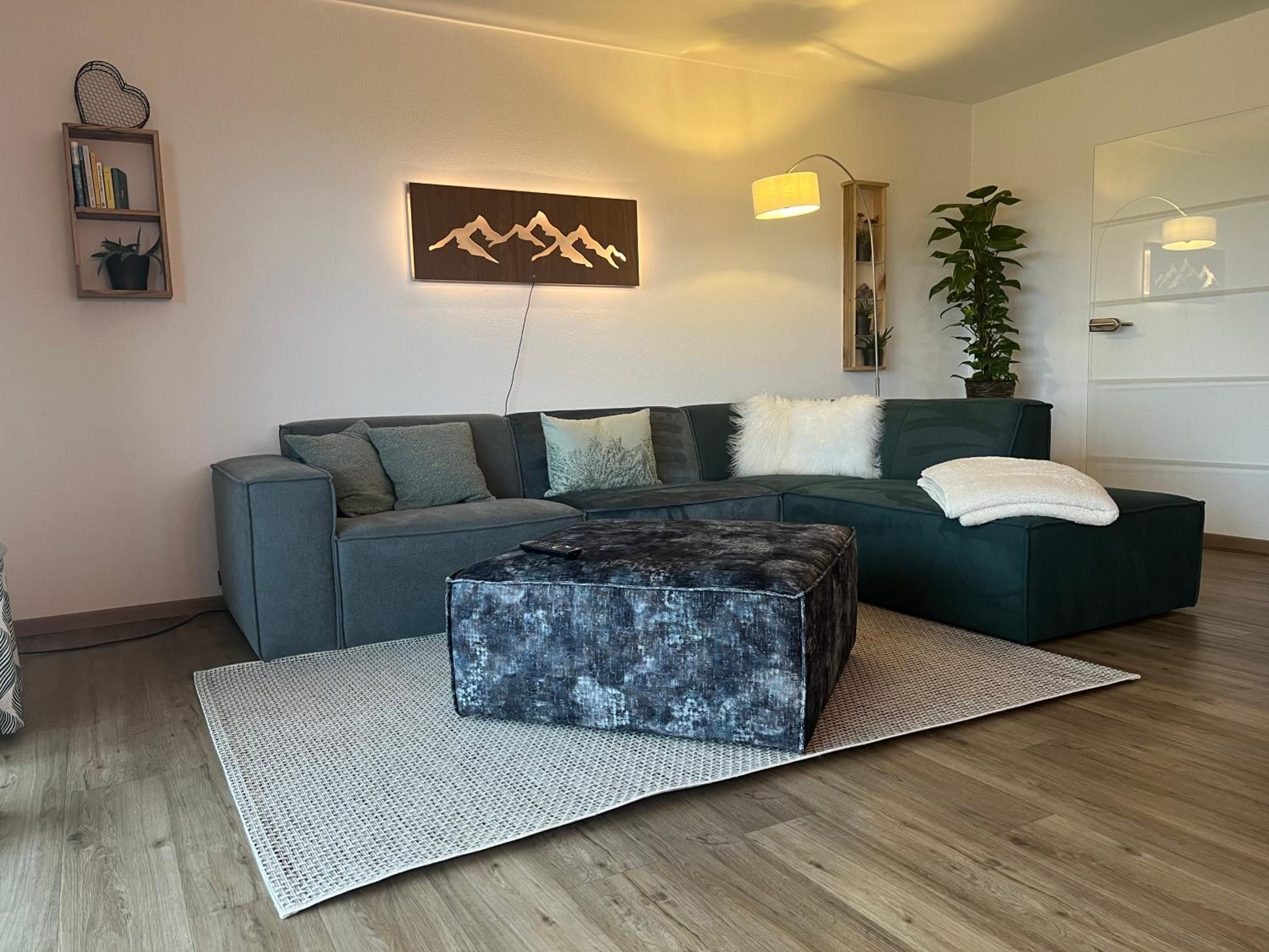 Two-Bedroom Apartment with Mountain View photo 1
