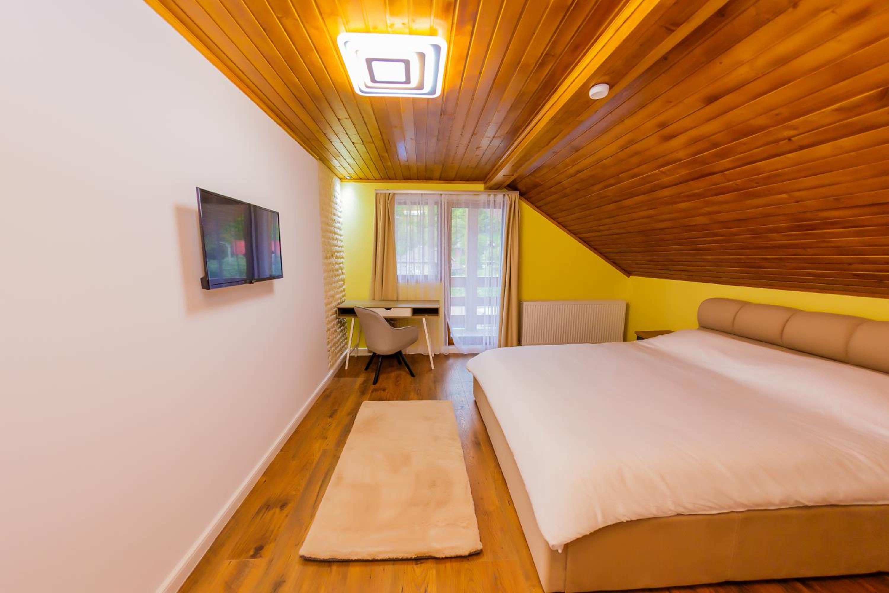 Three-Bedroom Villa photo 1