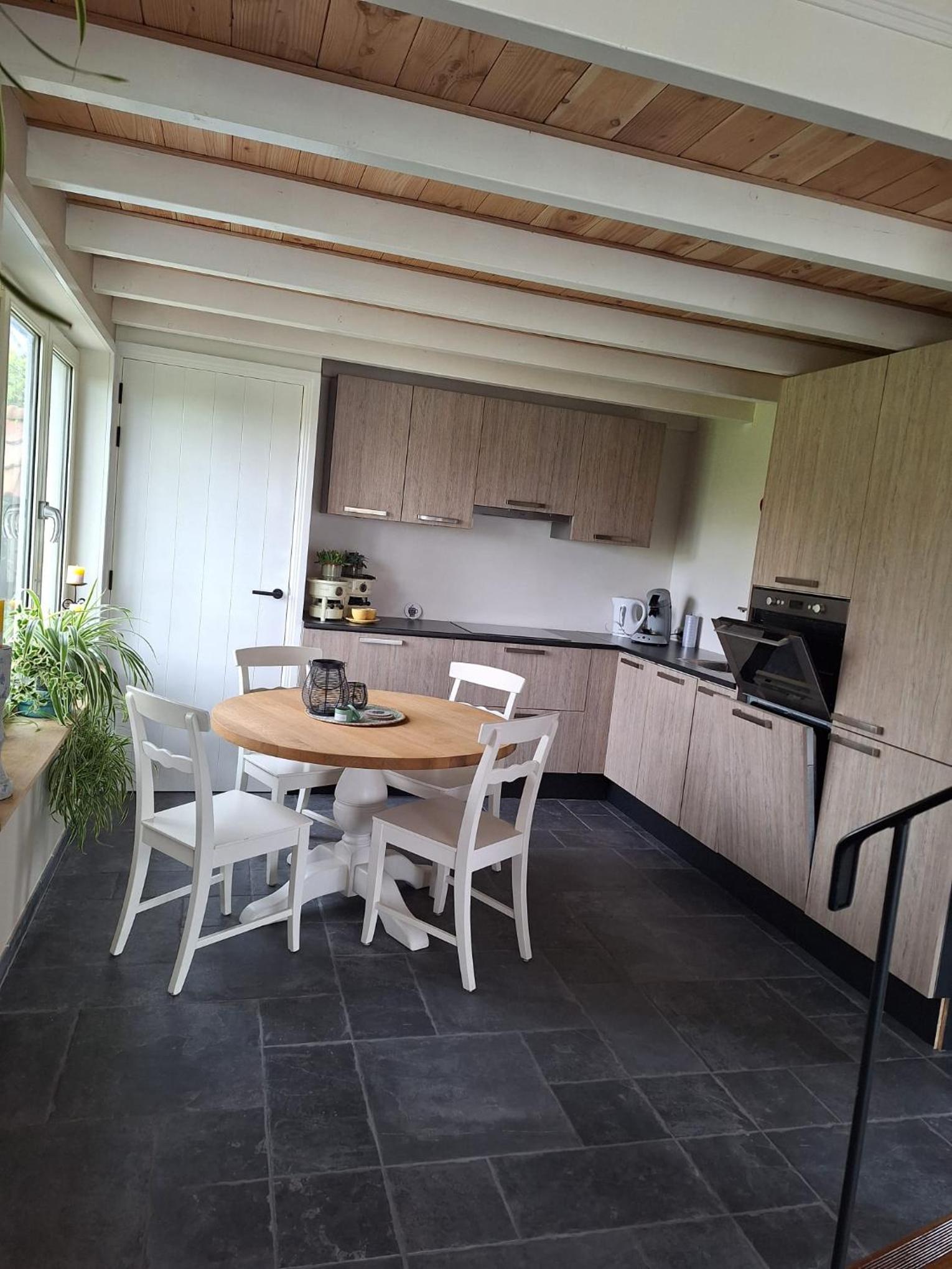 One-Bedroom House photo 3