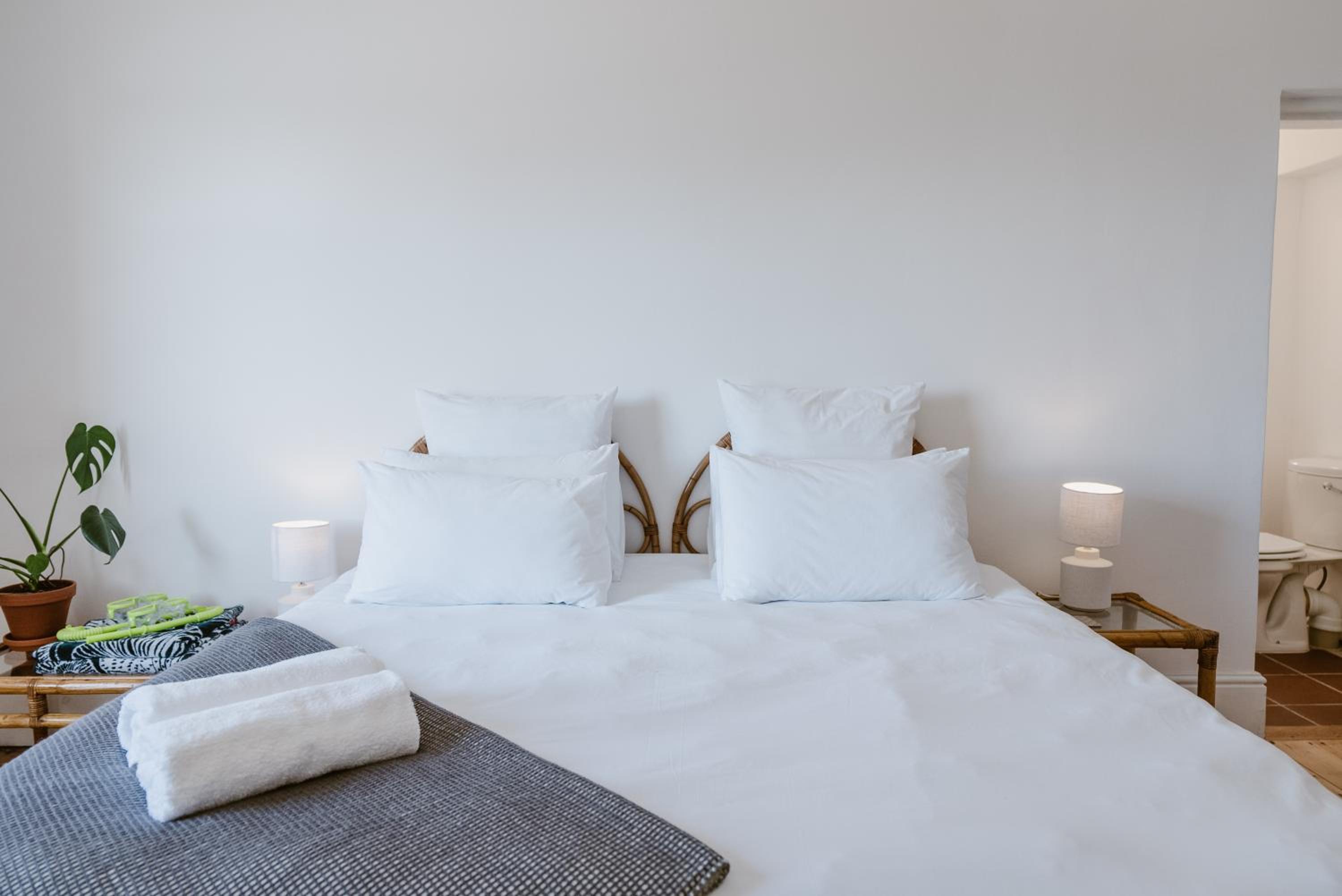 Deluxe King Room photo 2