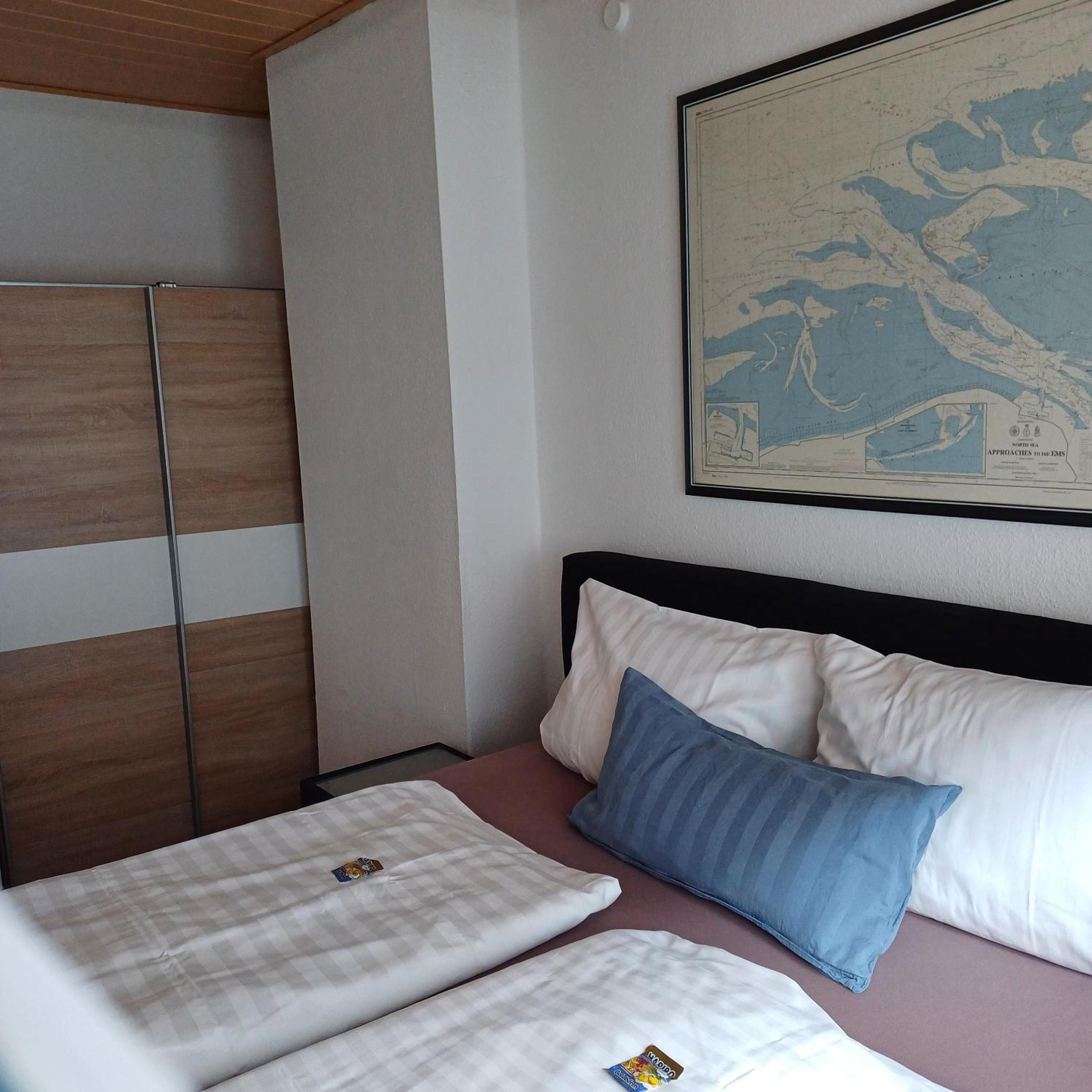 One-Bedroom Apartment with Terrace in Annex