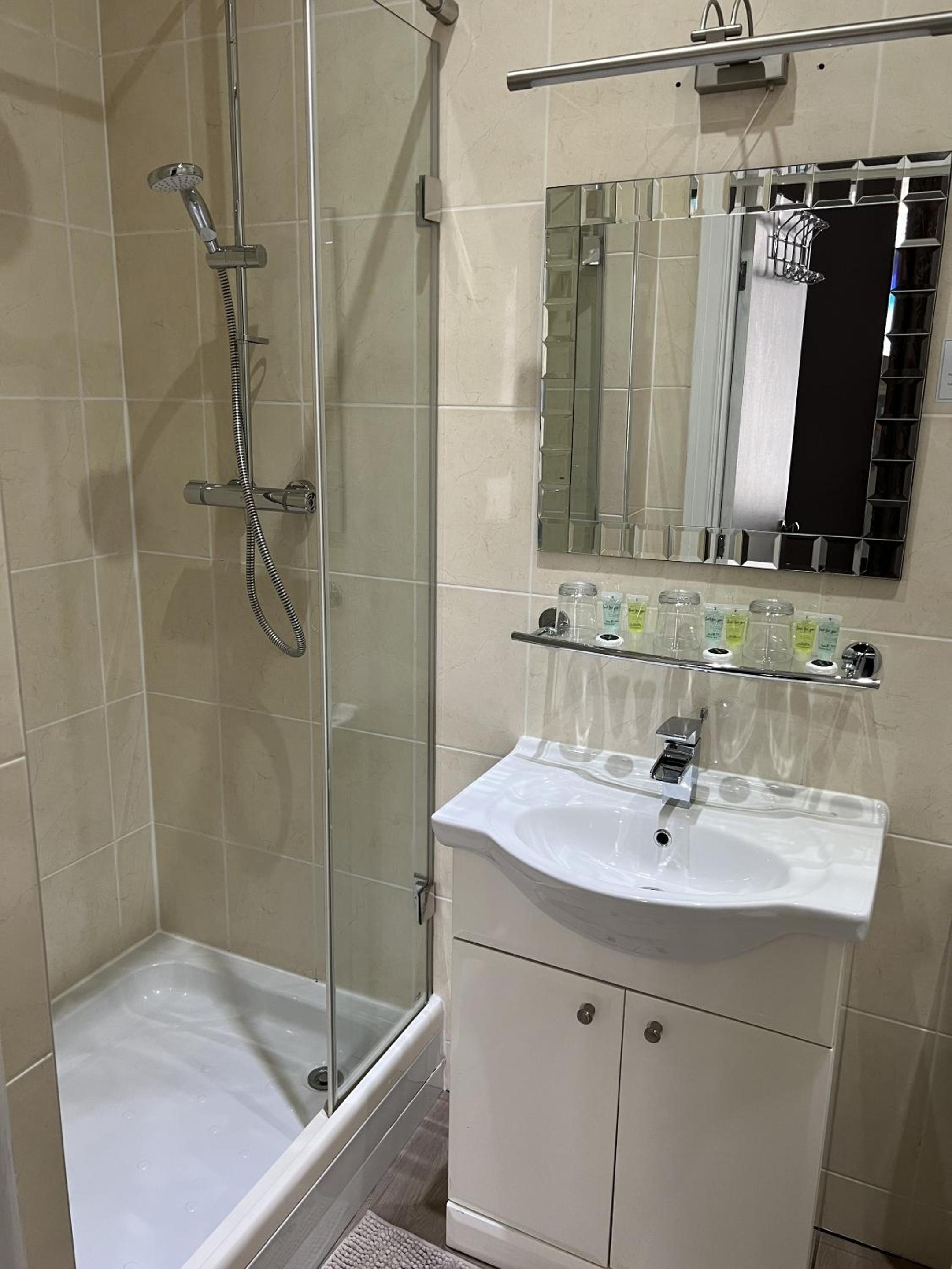 Standard Single Room photo 3