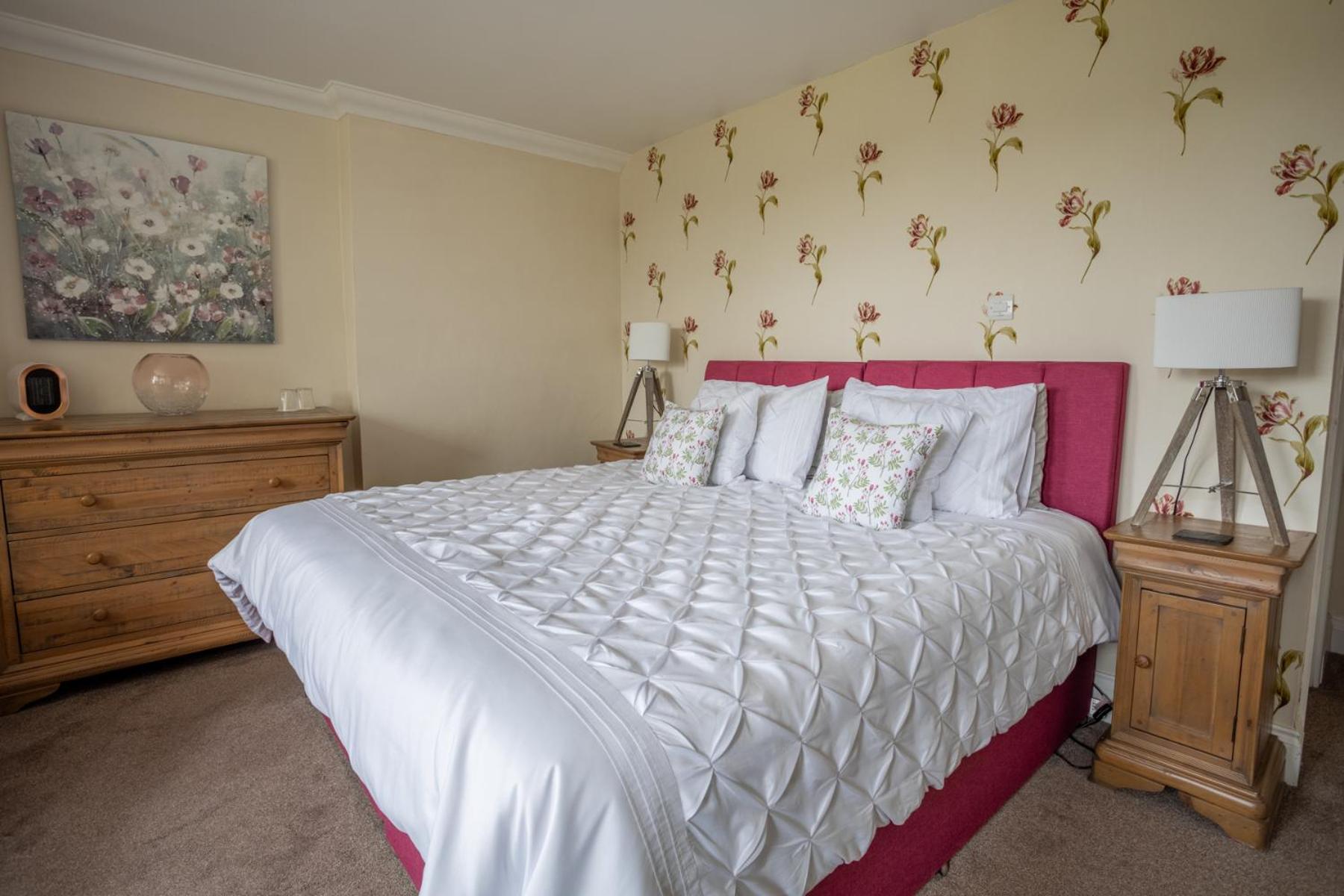 Superior King Room photo 3