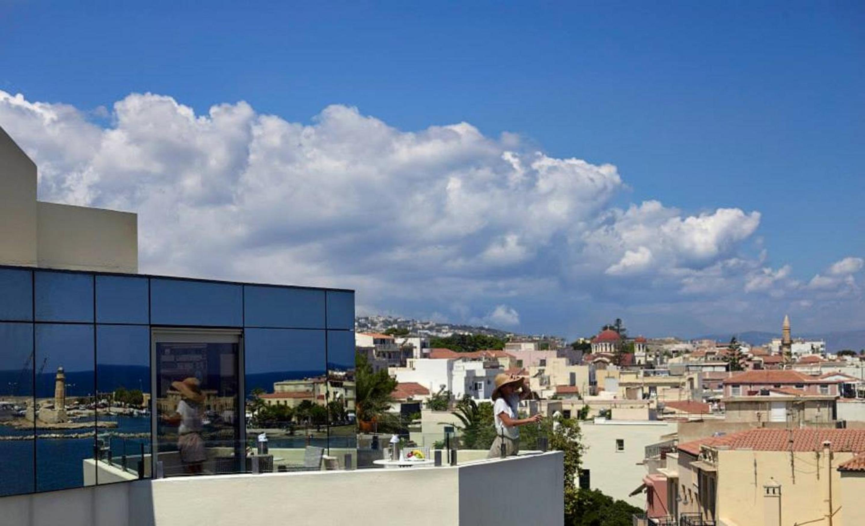 Grand Suite with Panoramic Sea View - Photo 6