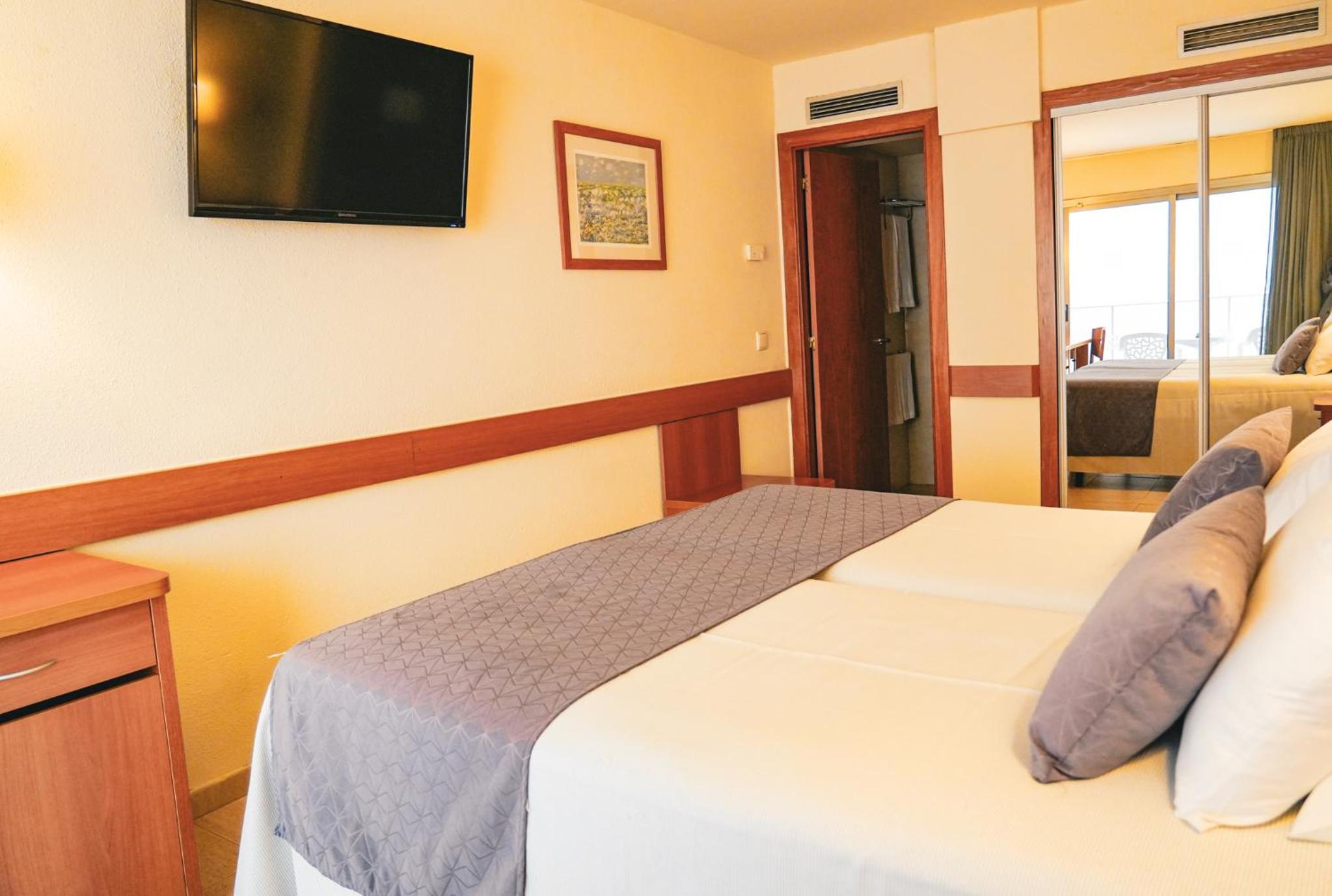 Economy Single Room with no views photo 2